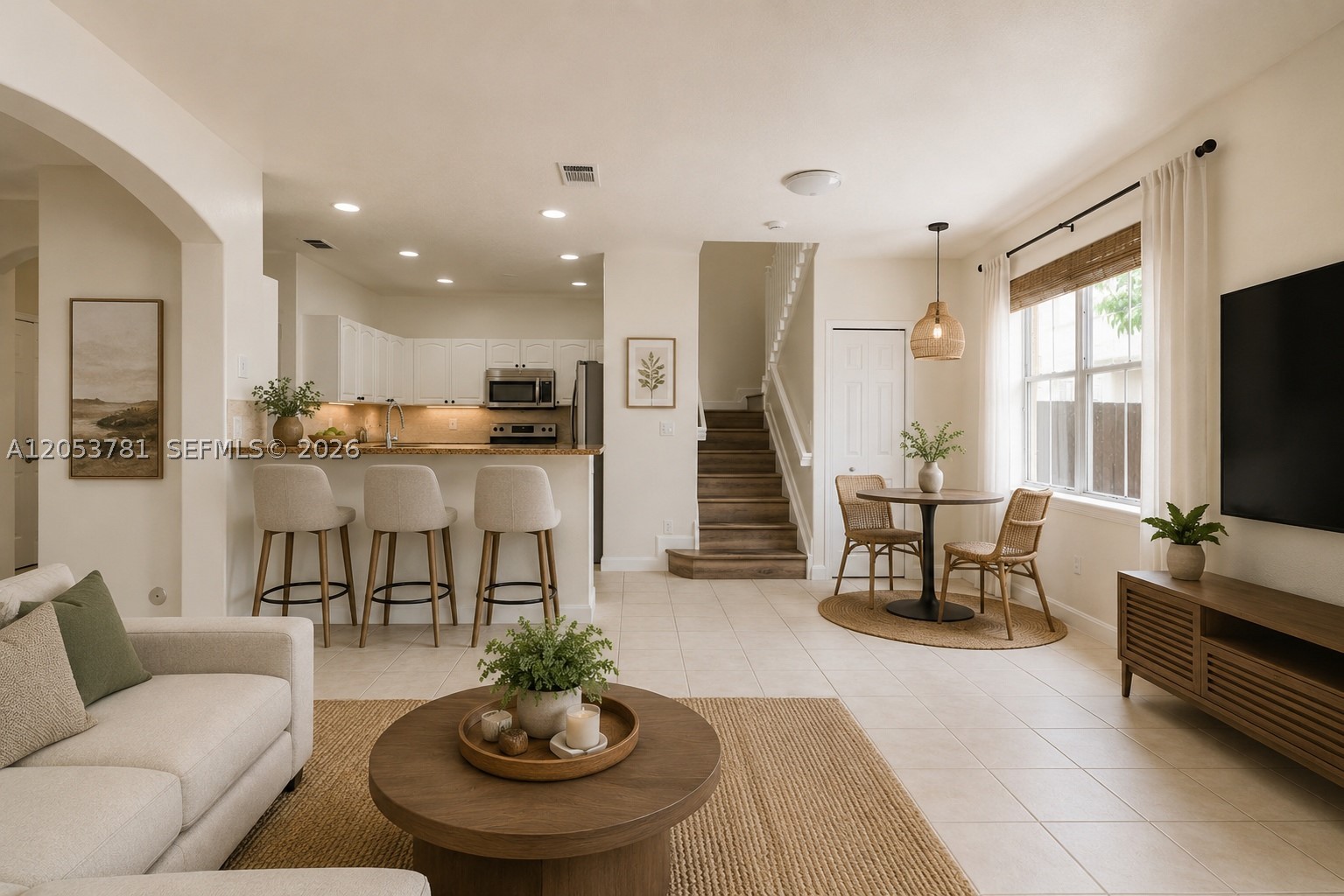 COSTA DORADA - Residential Lease