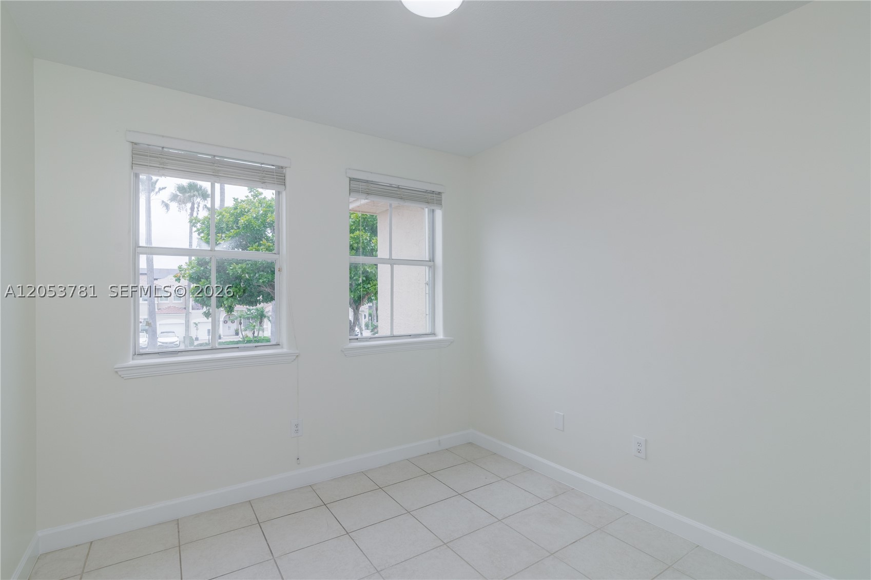 COSTA DORADA - Residential Lease