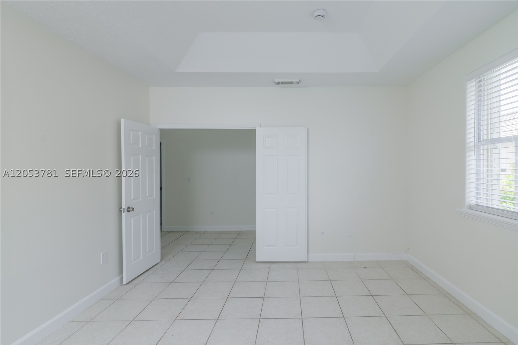 COSTA DORADA - Residential Lease