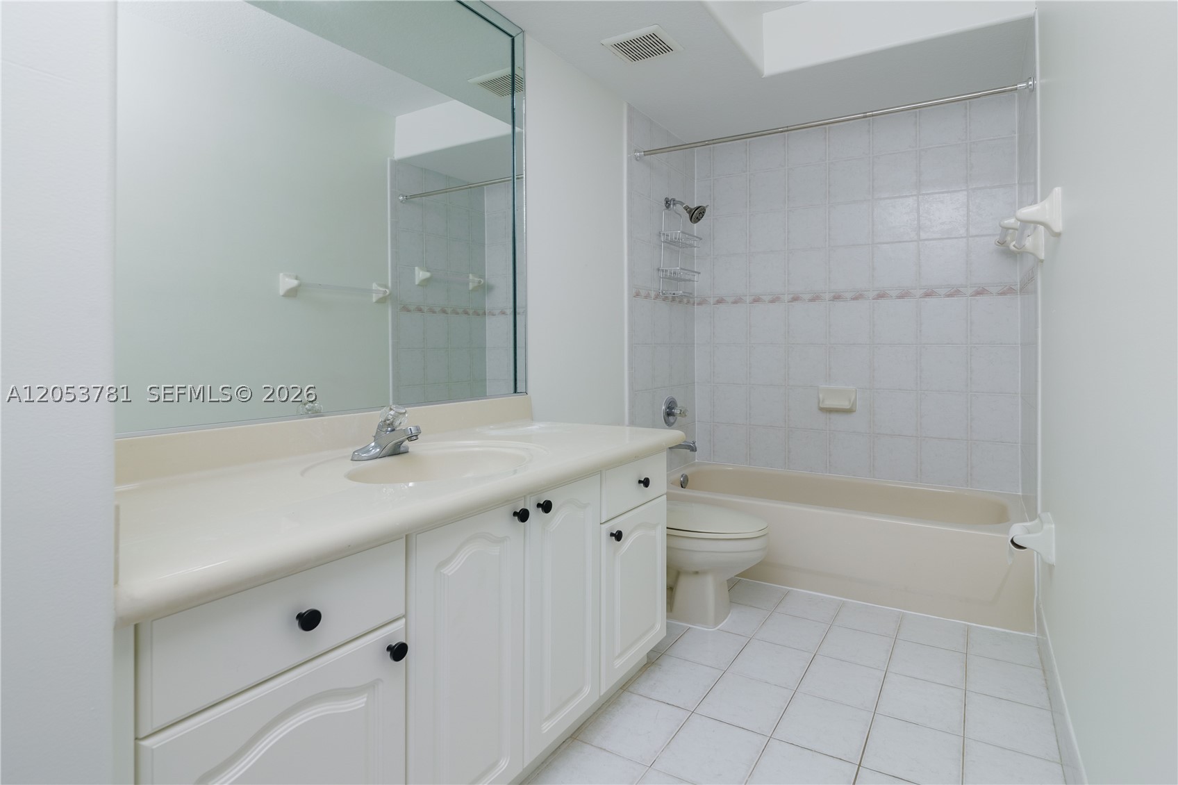 COSTA DORADA - Residential Lease