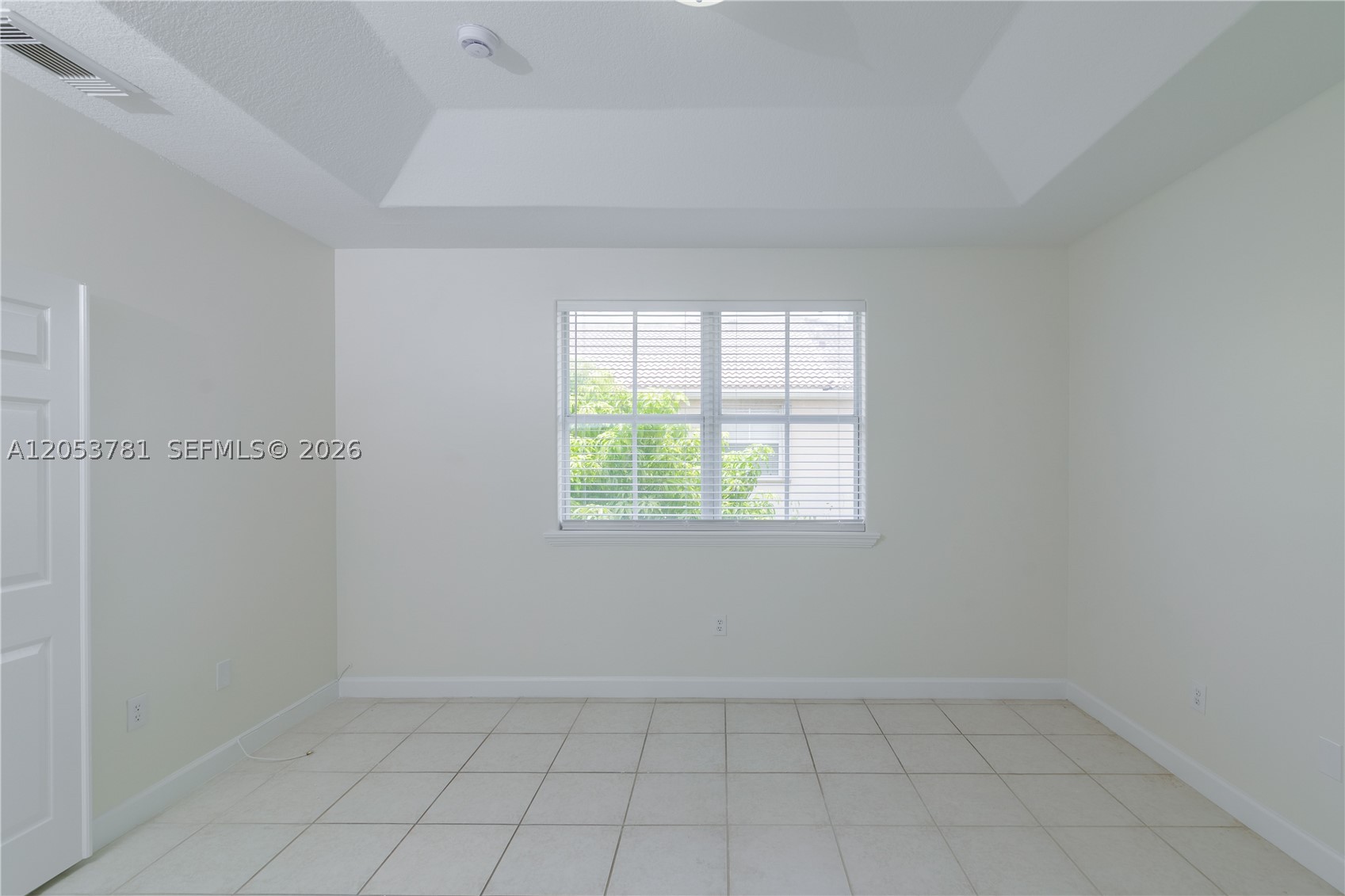 COSTA DORADA - Residential Lease