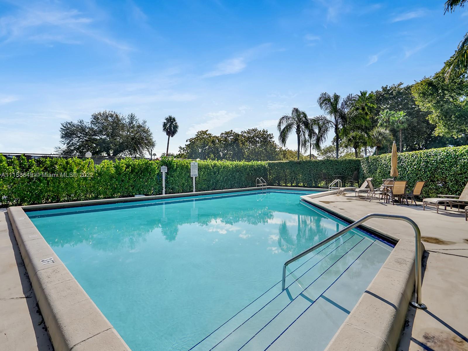 TENNIS CLUB 2 CONDO - Residential