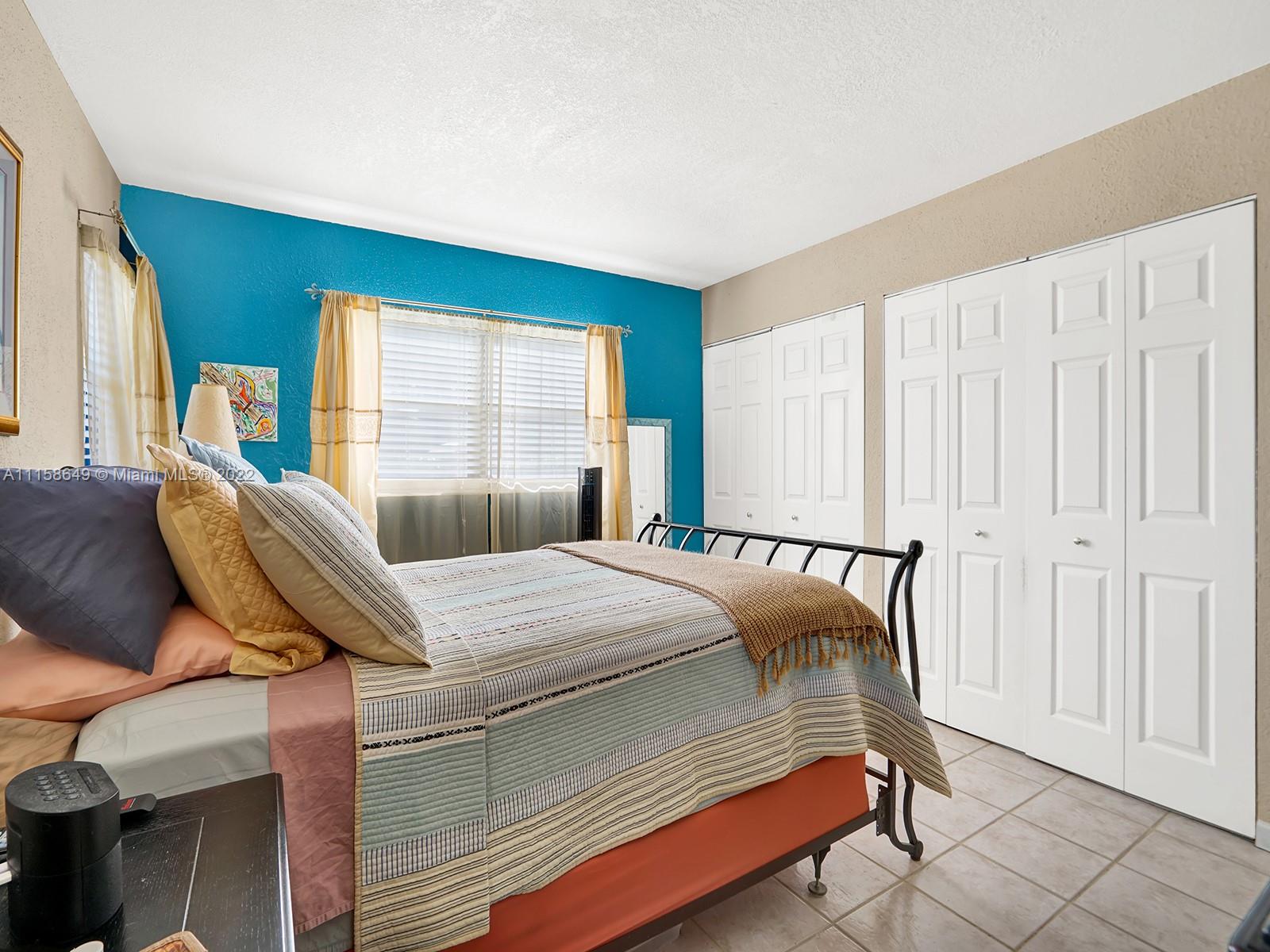TENNIS CLUB 2 CONDO - Residential