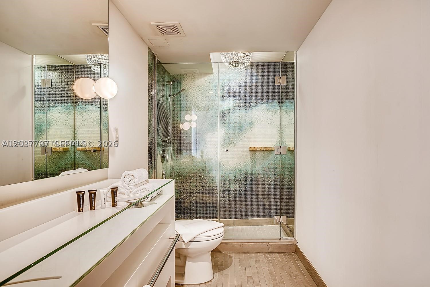 1100 WEST CONDO - Residential Lease