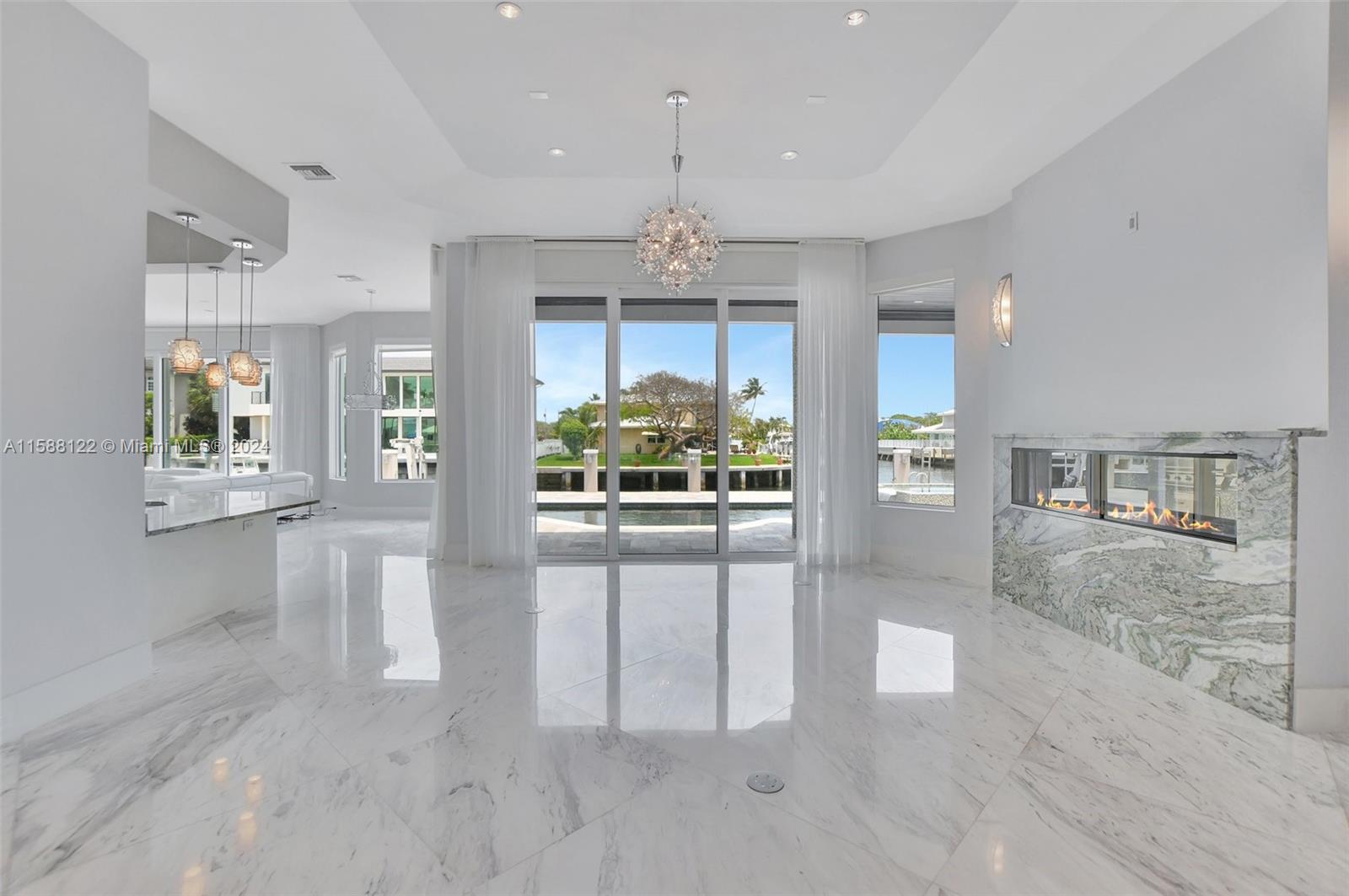 BLUE INLET - Residential