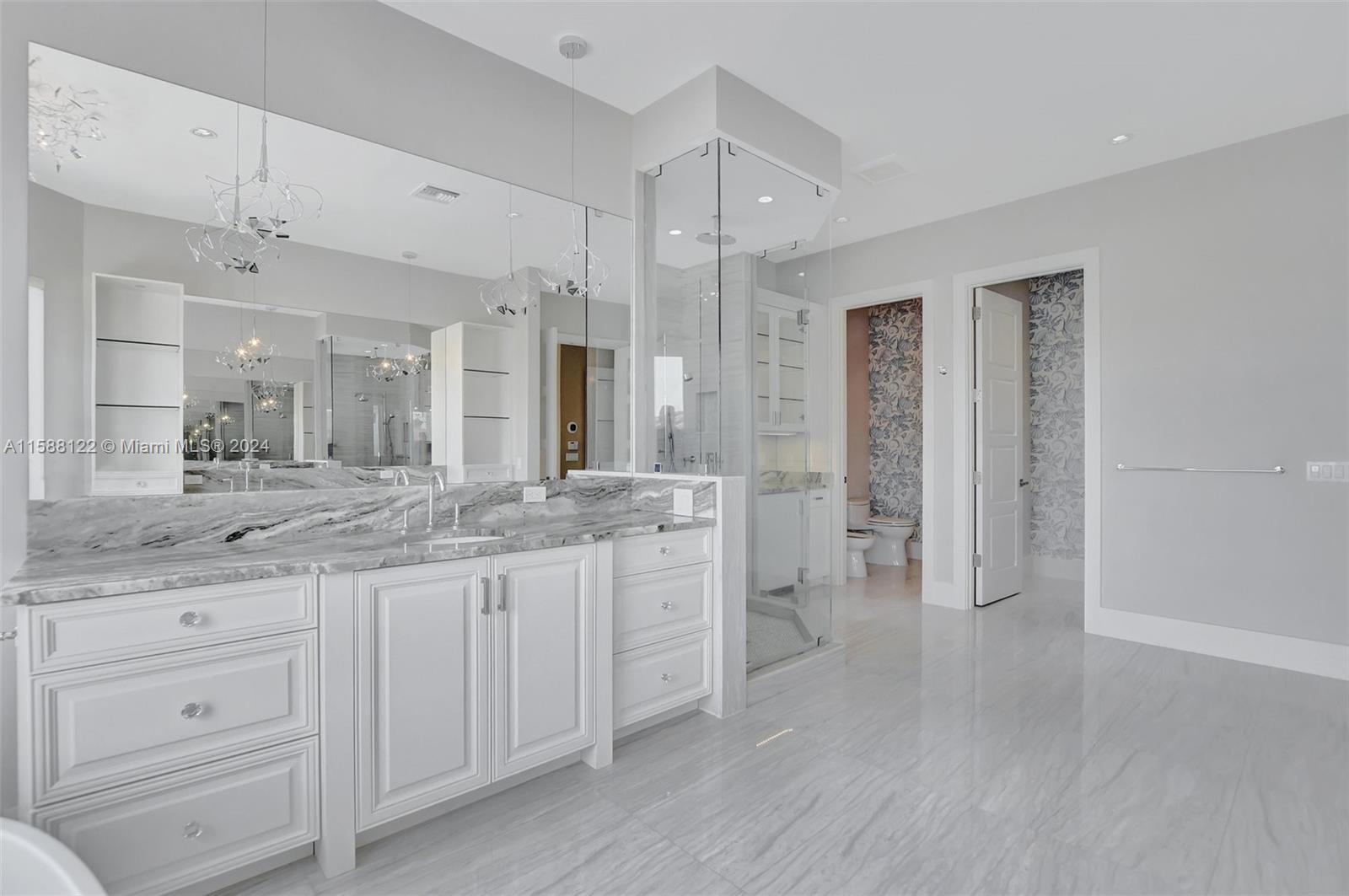 BLUE INLET - Residential