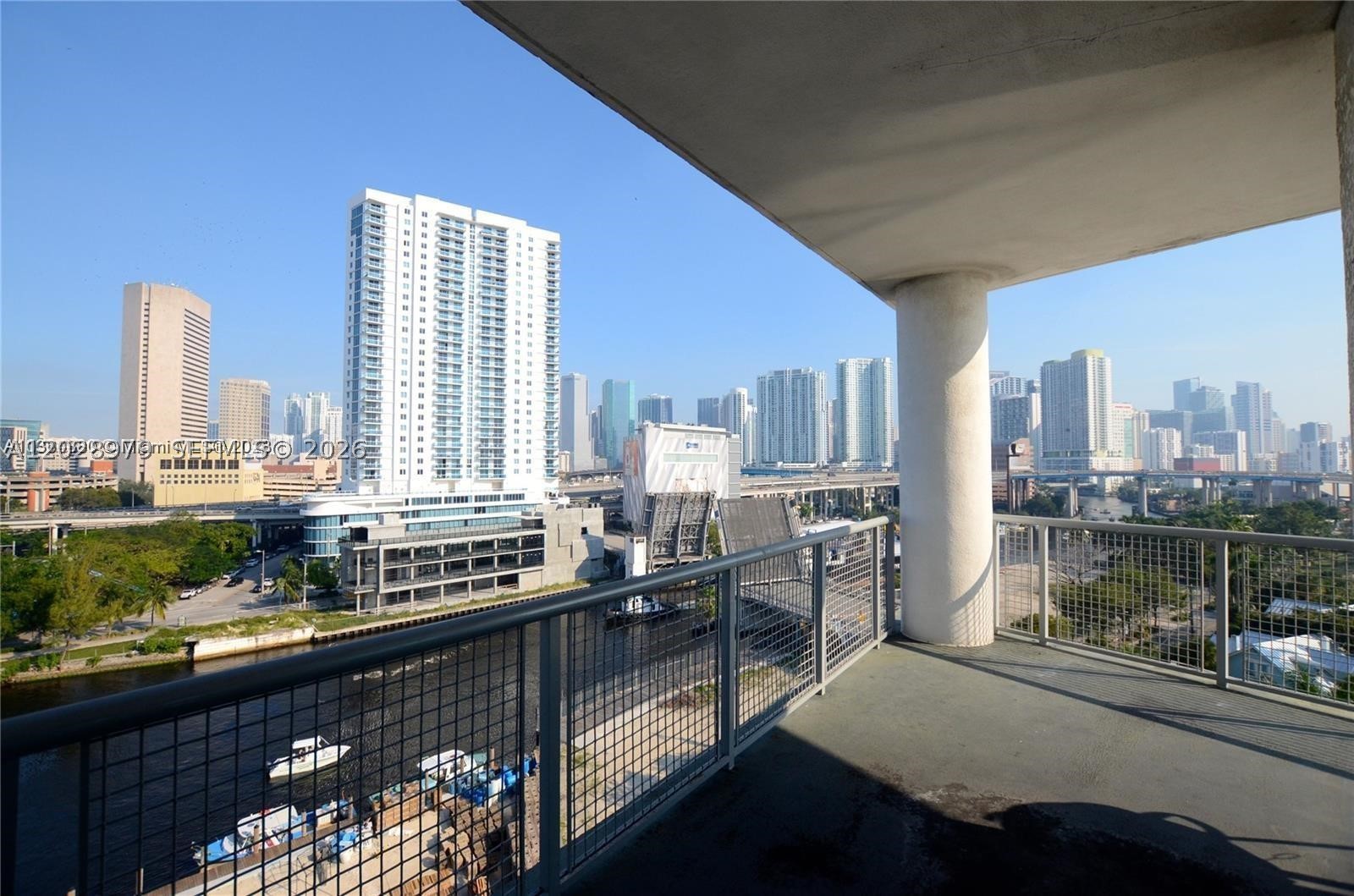 NEO CONDO - Residential