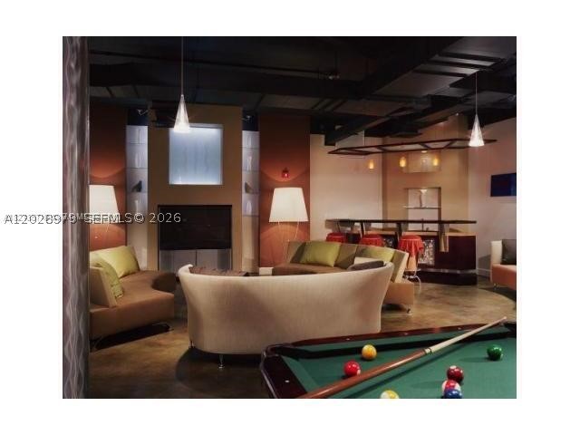 NEO CONDO - Residential