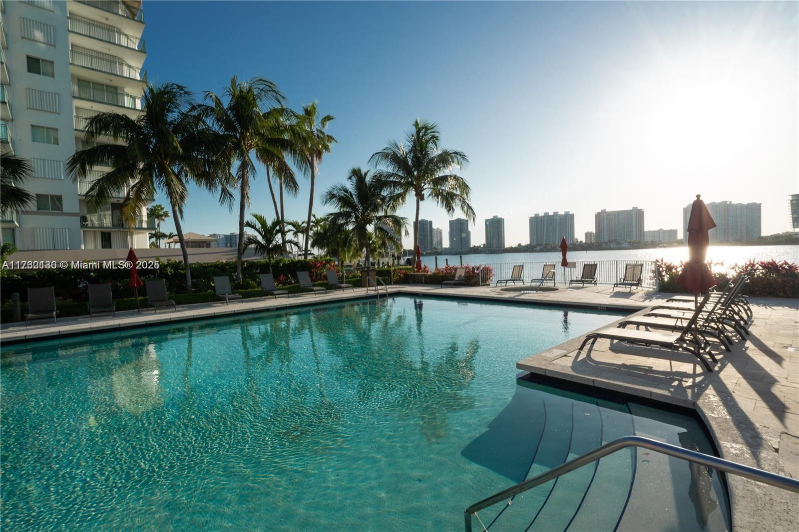 MARINA BAY CLUB CONDO HOT - Residential Lease
