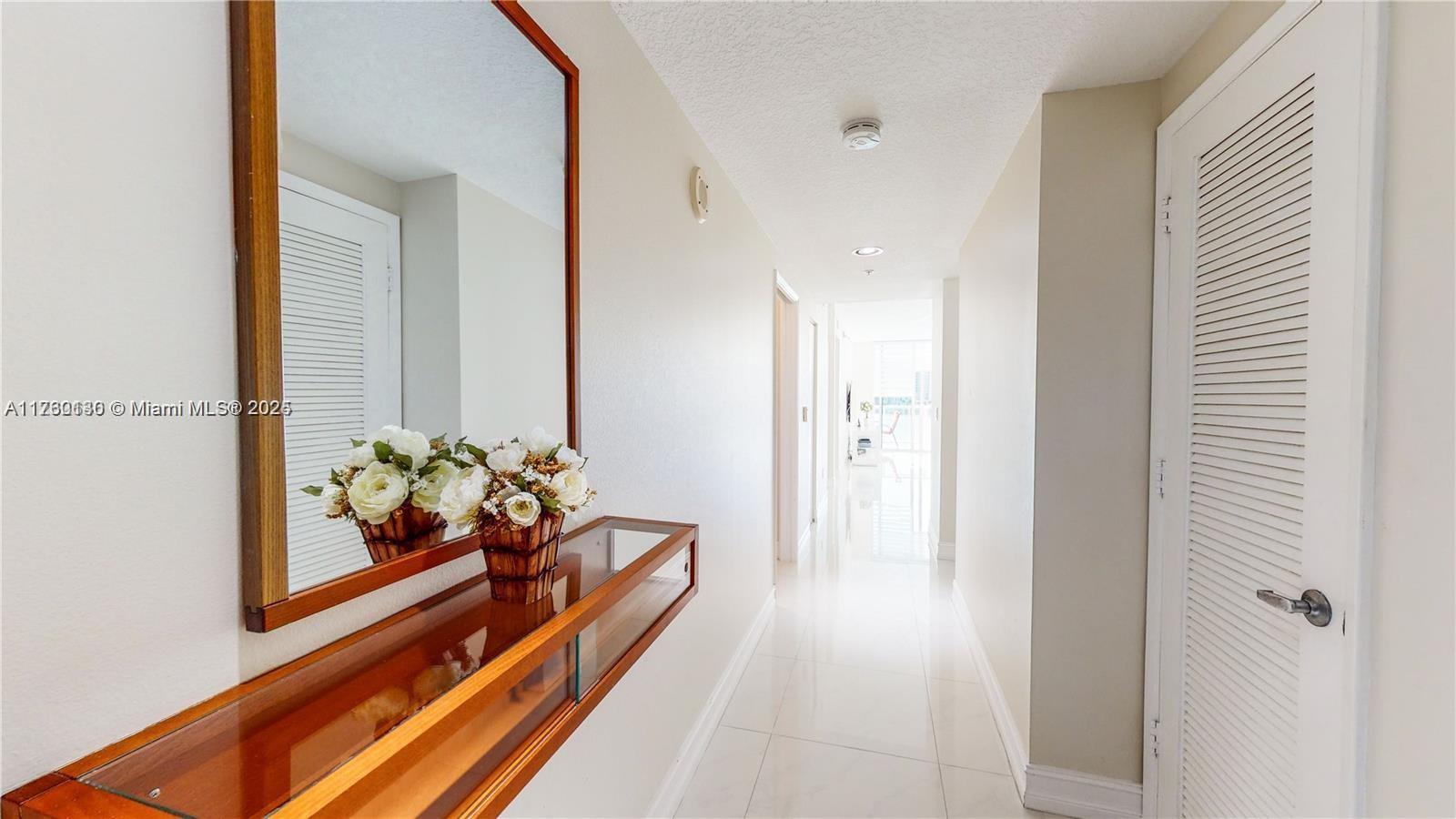MARINA BAY CLUB CONDO HOT - Residential Lease