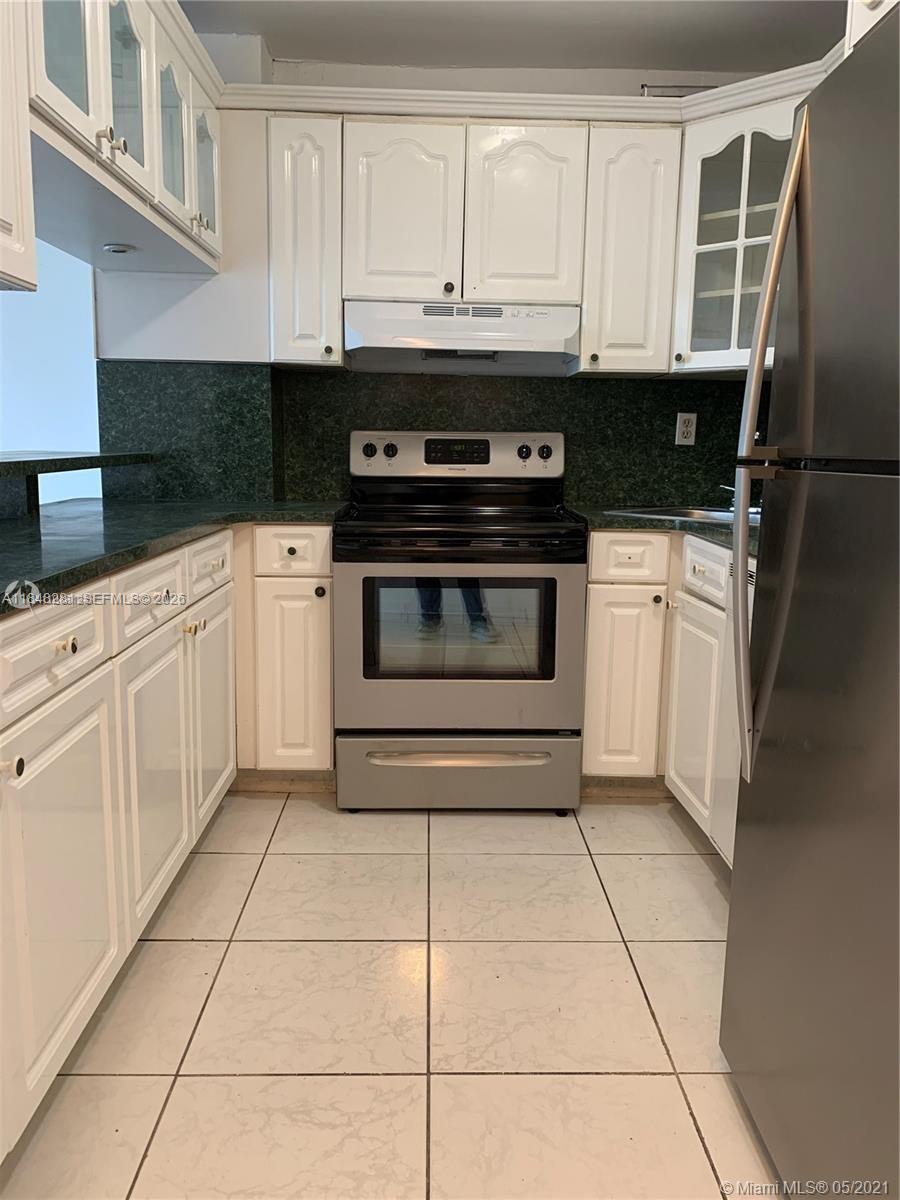 KINGS COVE CONDO - Residential