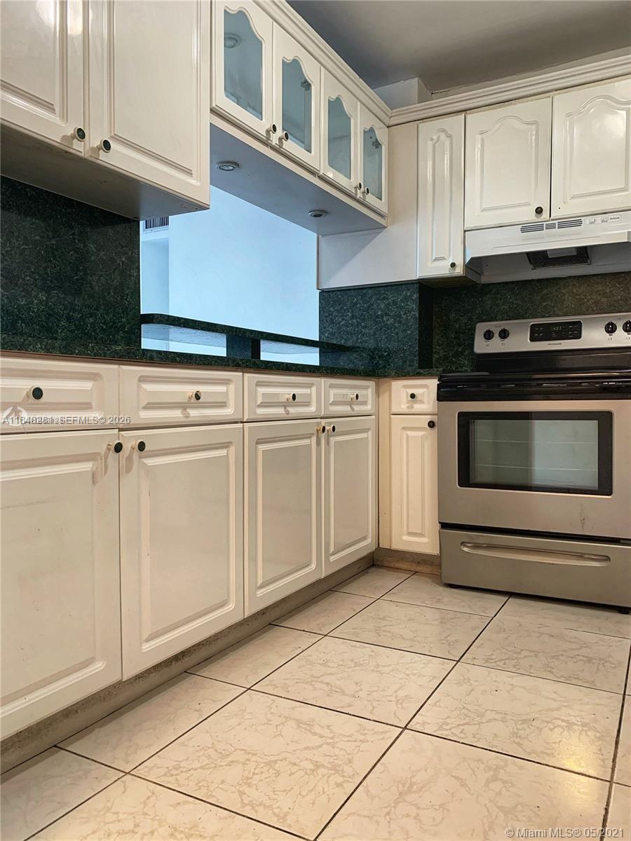 KINGS COVE CONDO - Residential