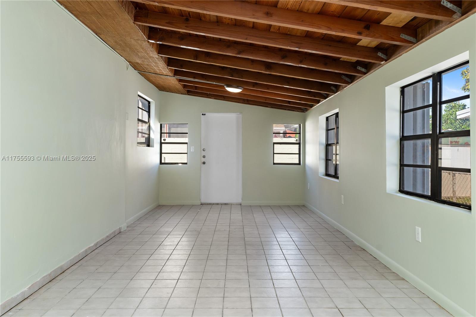 W FLAGLER PK - Residential