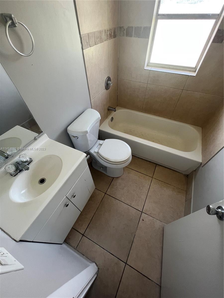 CONCEPT HOMES OF LANTANA - Residential