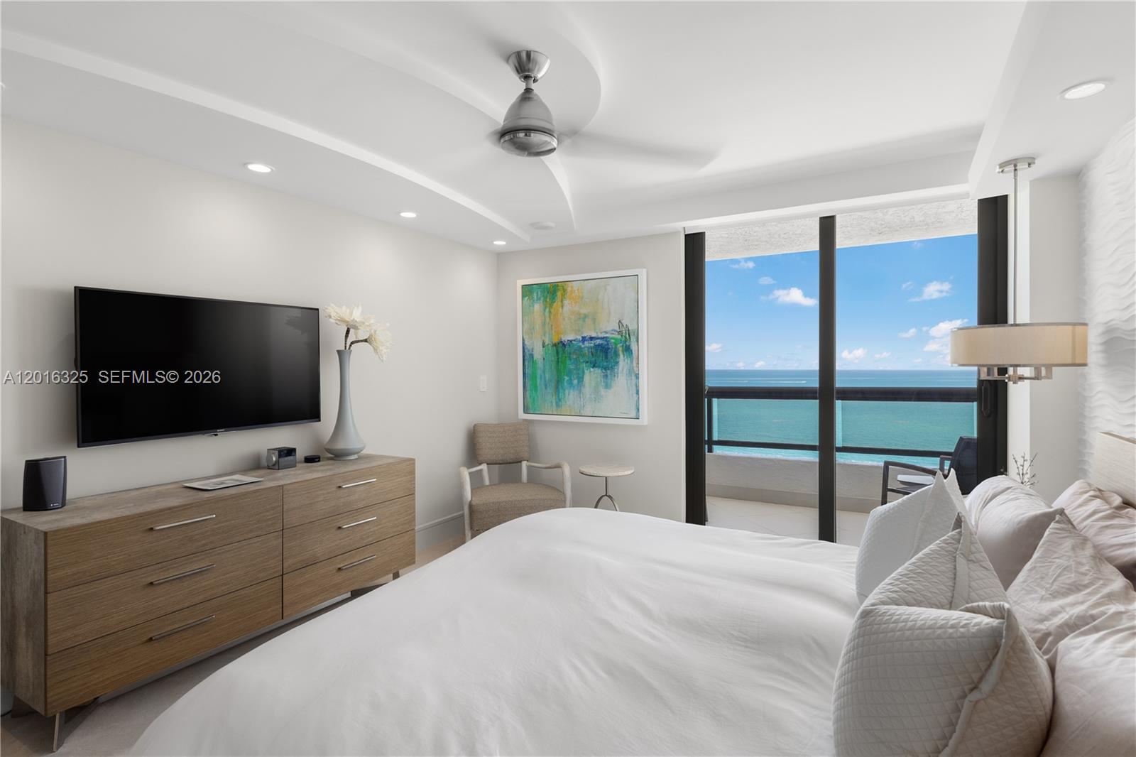 CLUB ATLANTIS CONDO - Residential