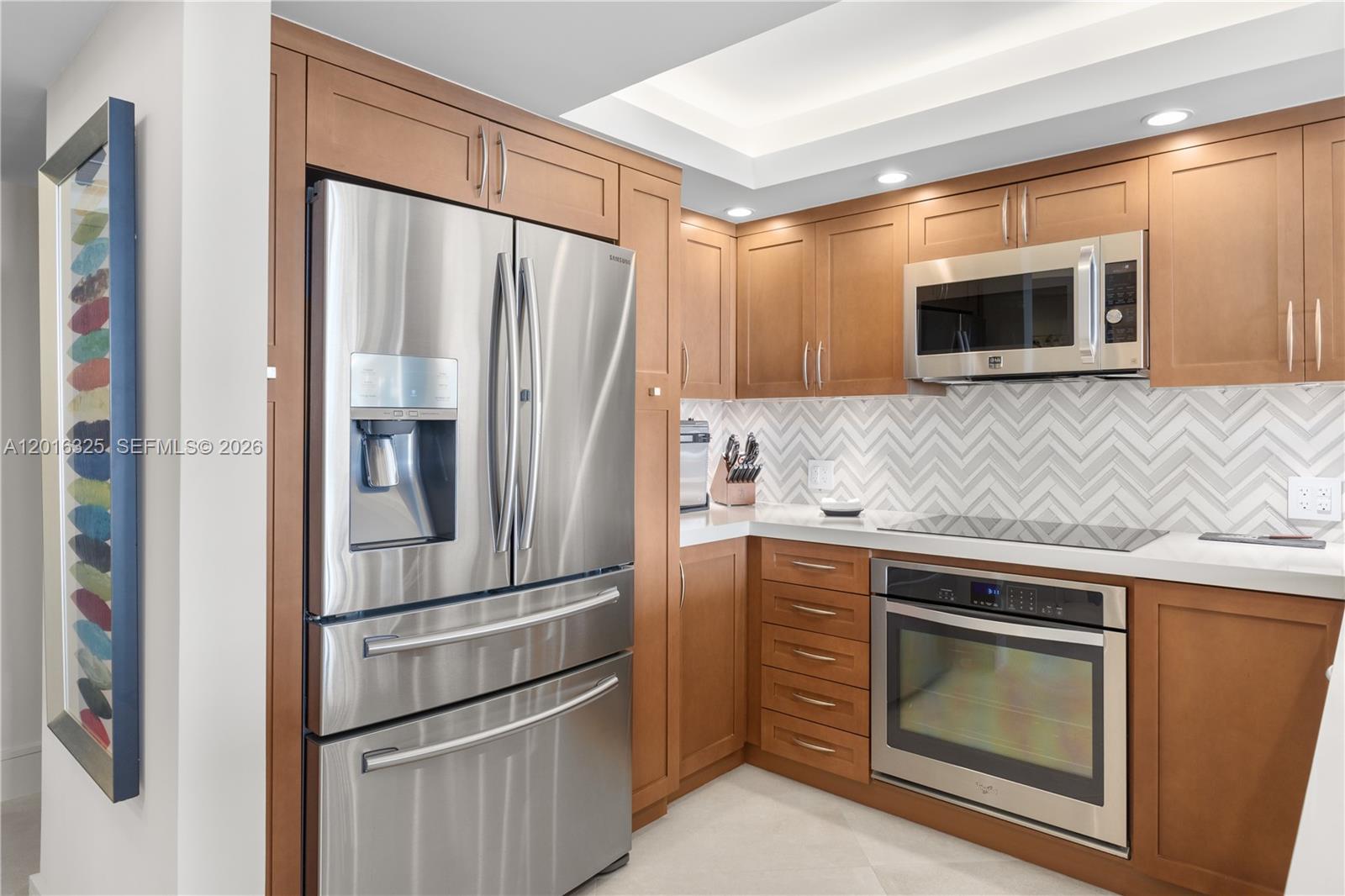 CLUB ATLANTIS CONDO - Residential
