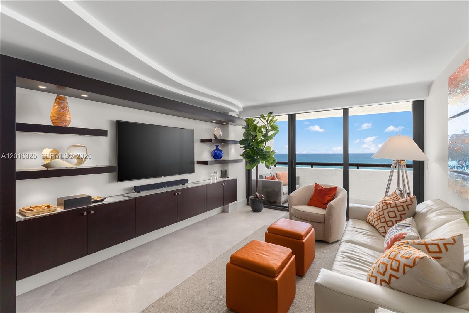CLUB ATLANTIS CONDO - Residential
