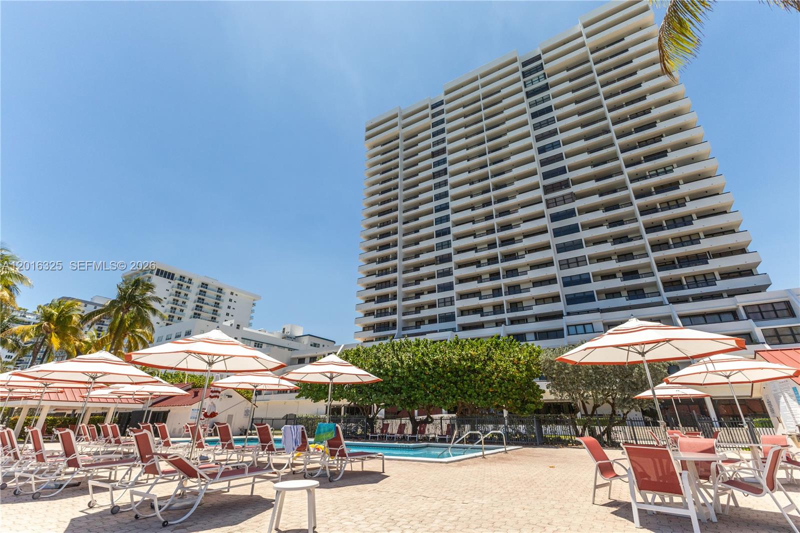 CLUB ATLANTIS CONDO - Residential
