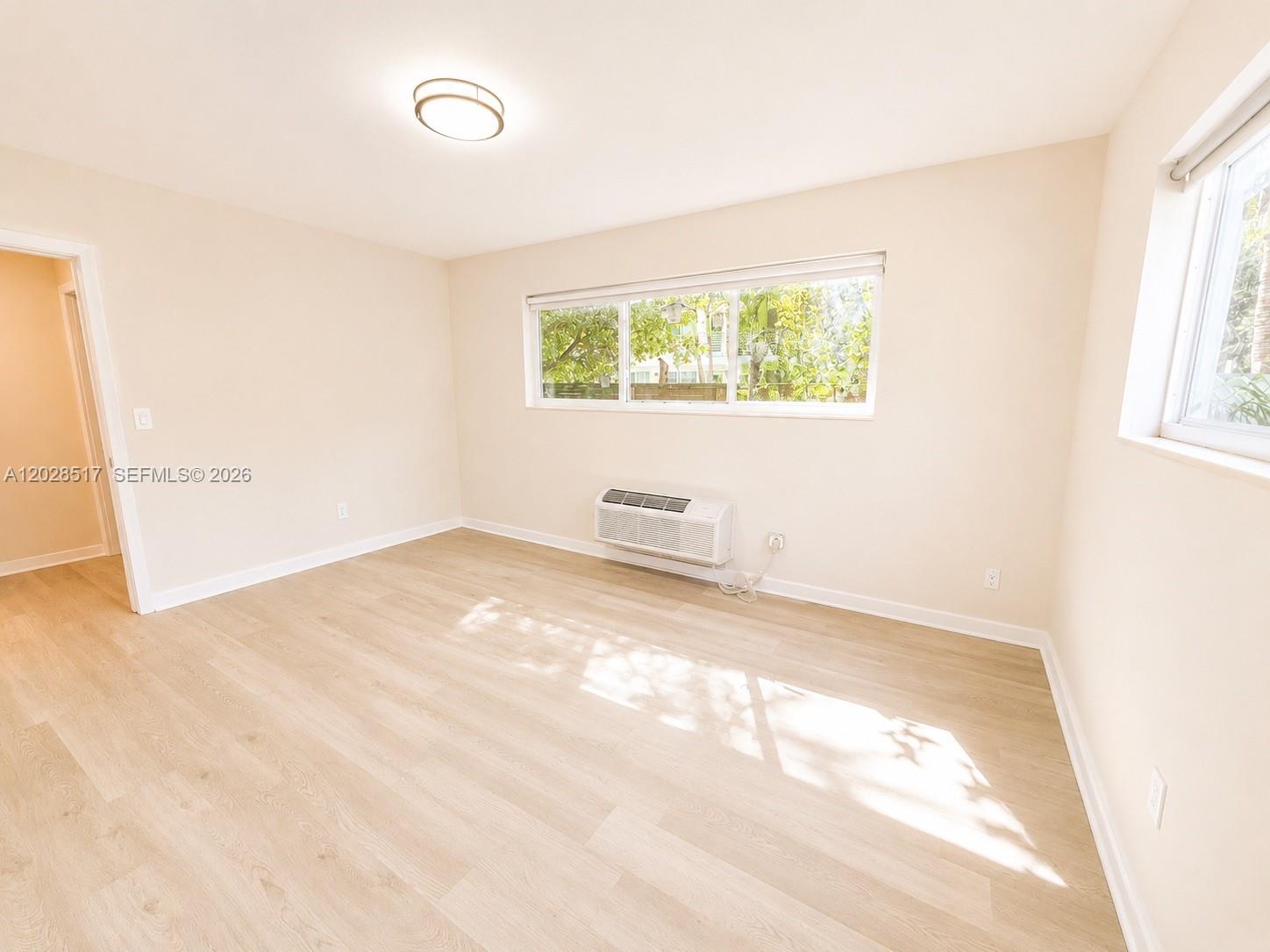 LINCOLN SUB - Residential Lease