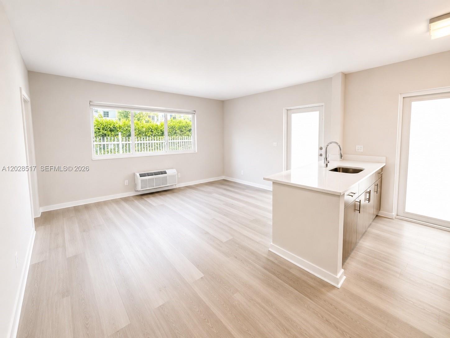 LINCOLN SUB - Residential Lease