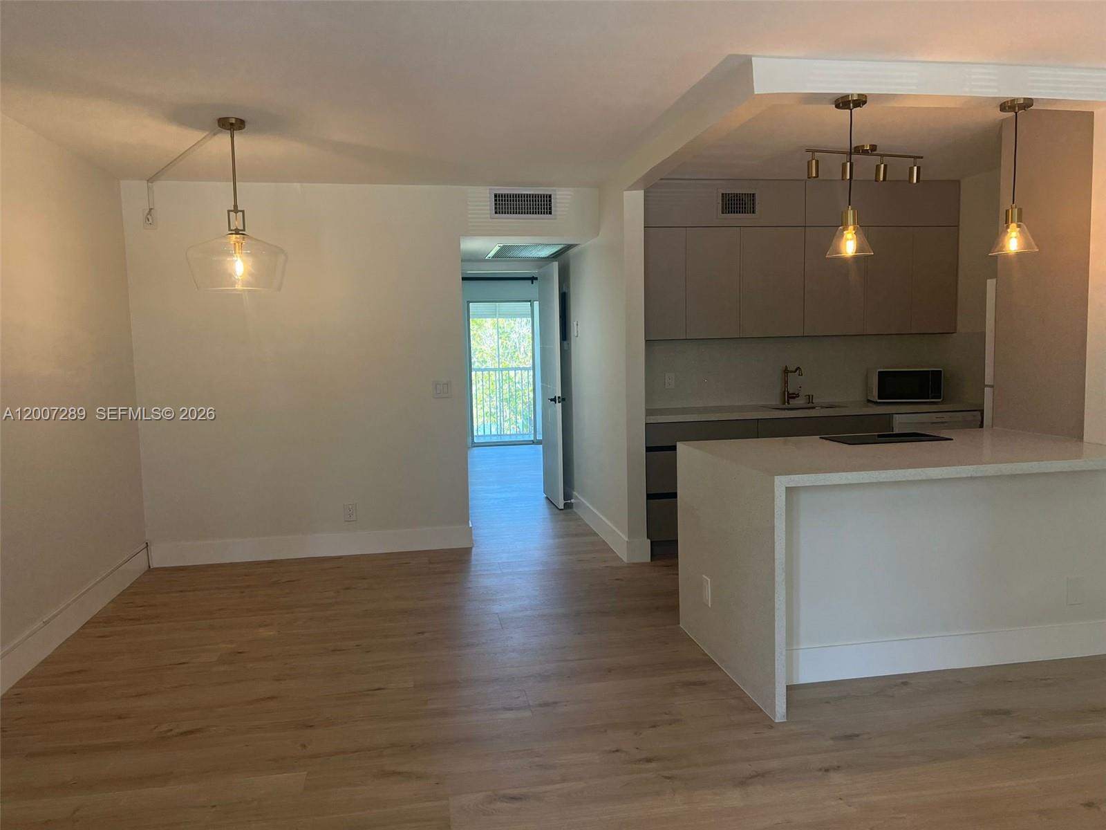 KINGSLEY AT CENTURY VILLA - Residential