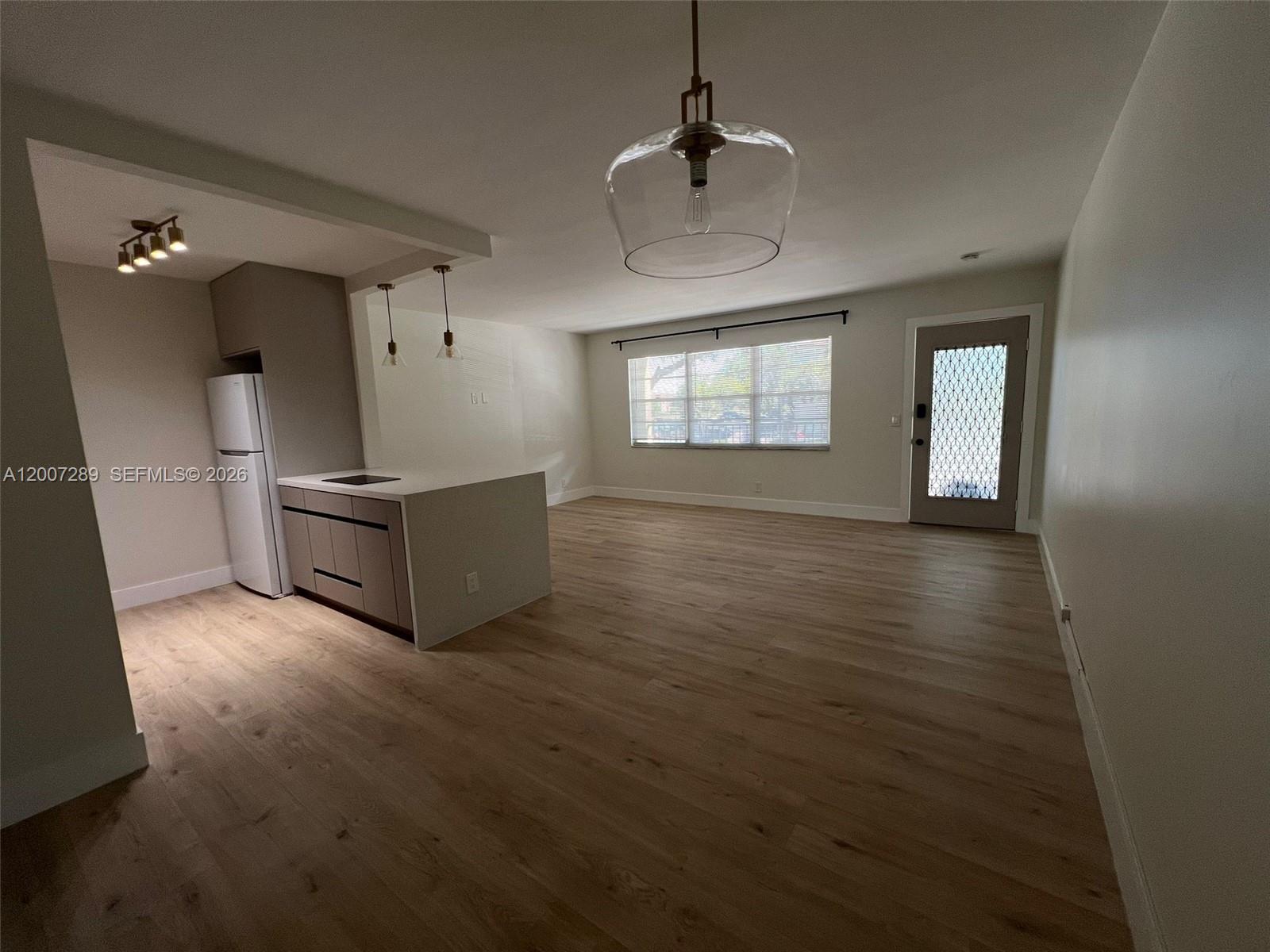 KINGSLEY AT CENTURY VILLA - Residential