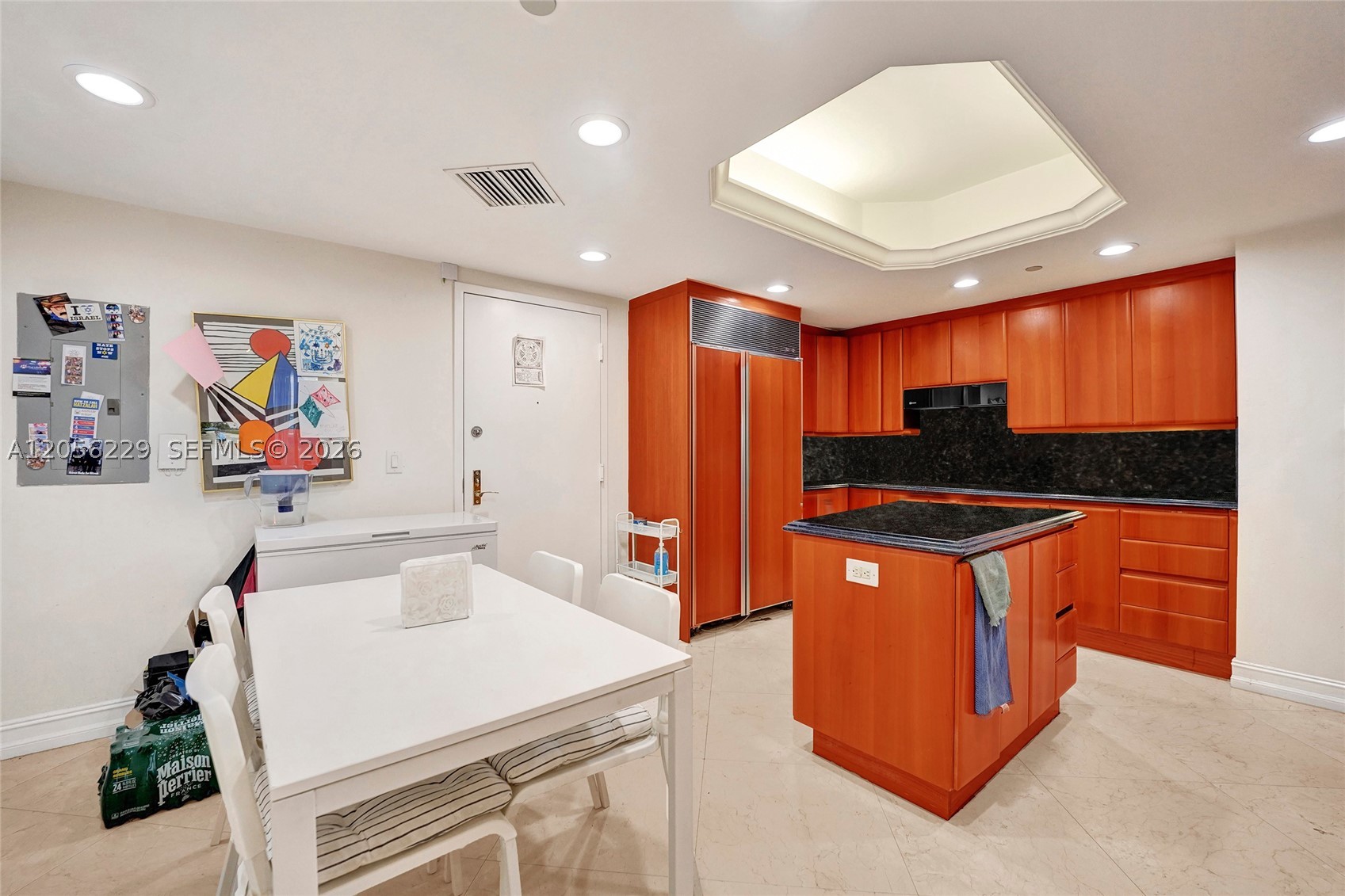 SOLIMAR CONDO - Residential