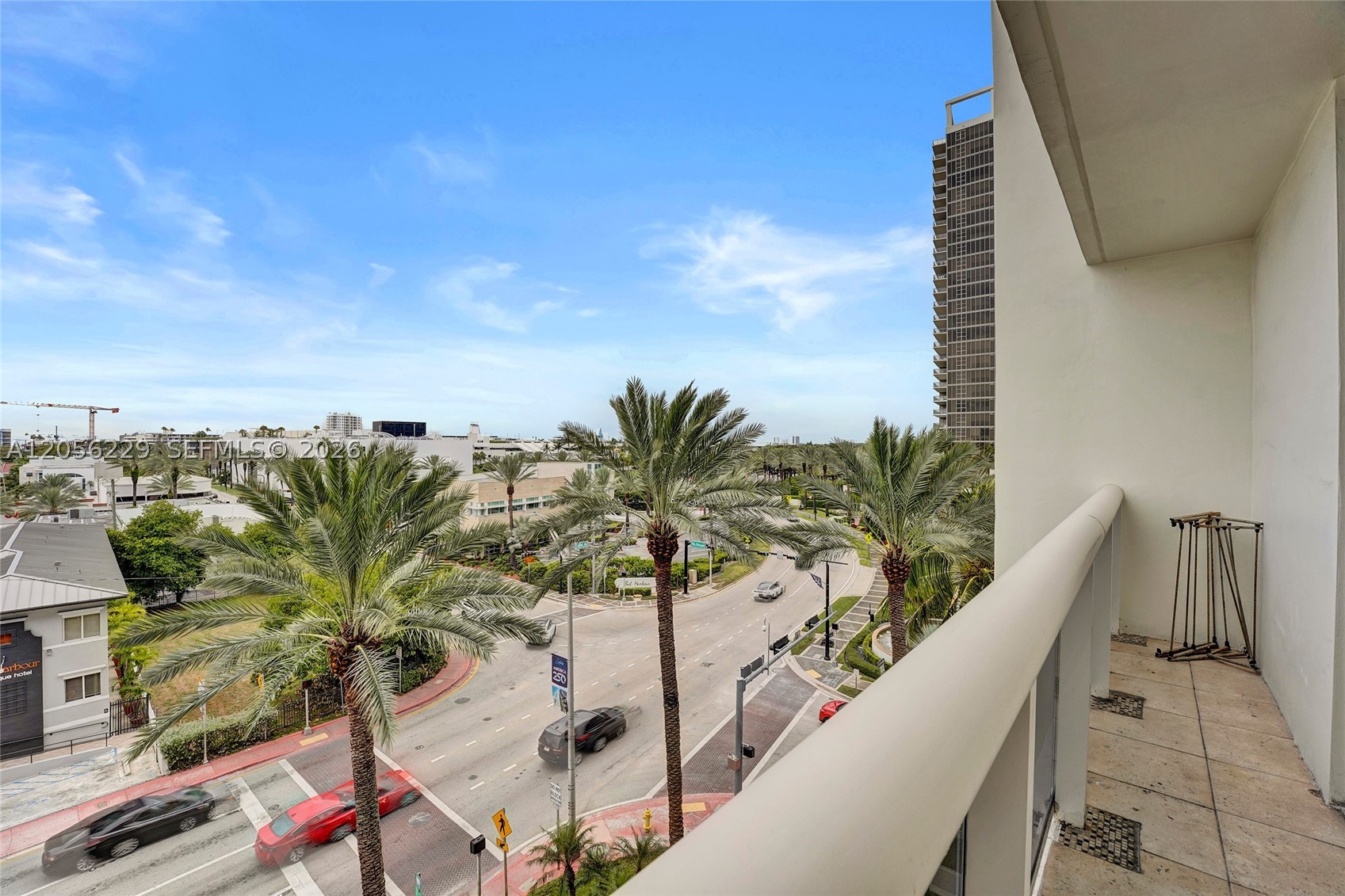 SOLIMAR CONDO - Residential