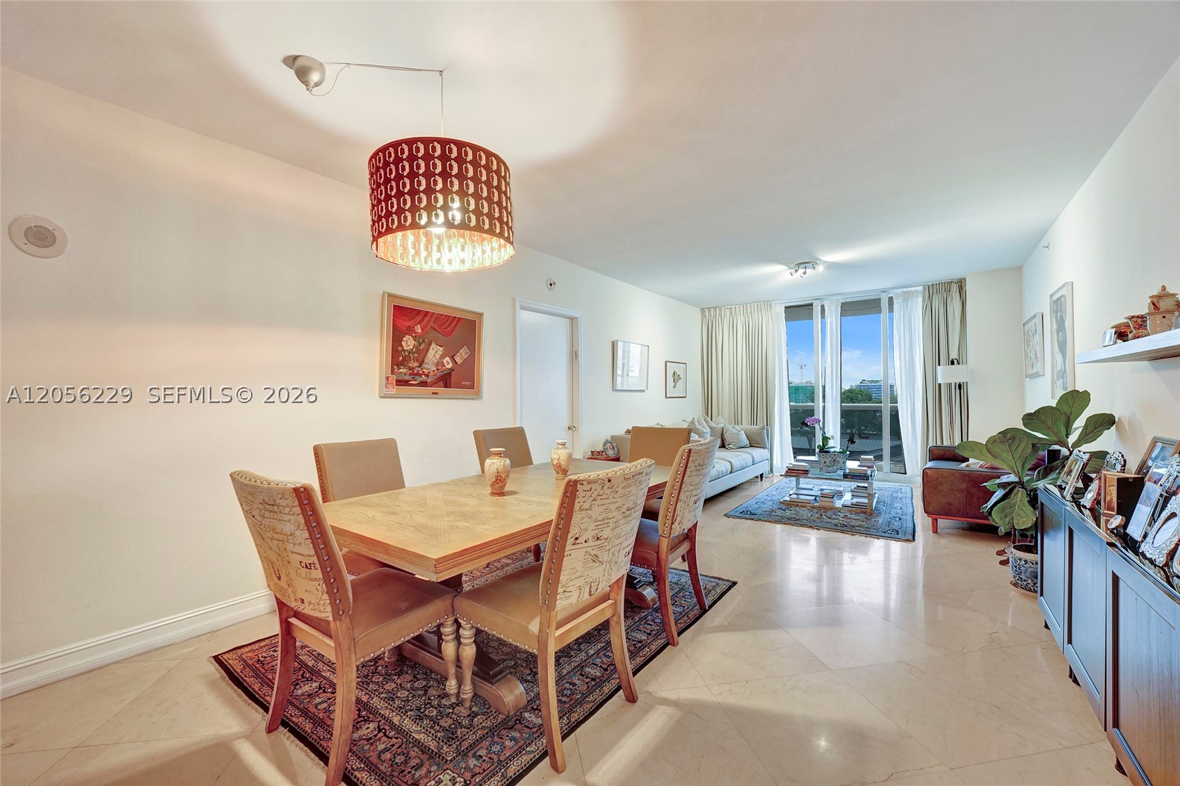 SOLIMAR CONDO - Residential