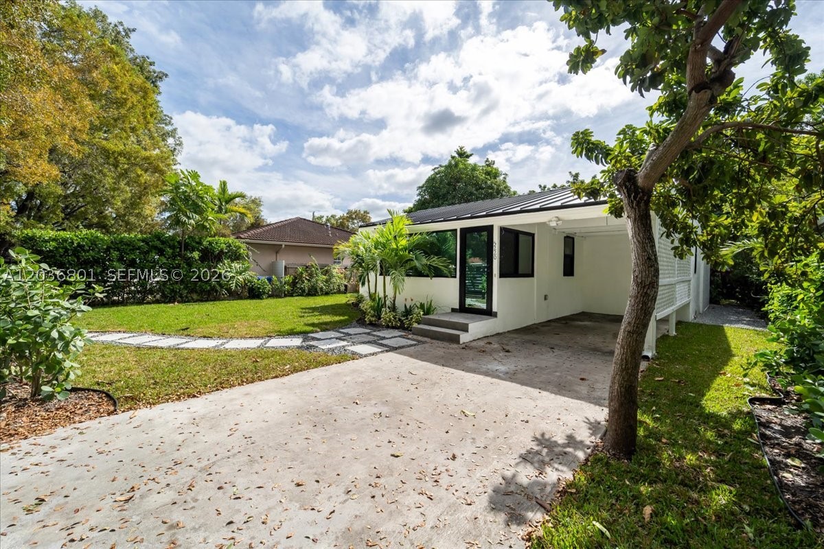 HILLS TRAIL GROVE - Residential Lease