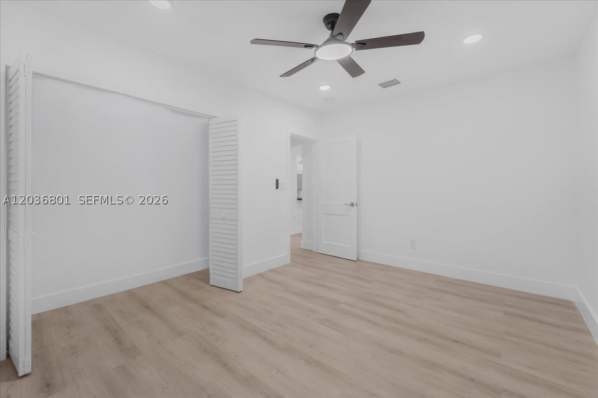 HILLS TRAIL GROVE - Residential Lease