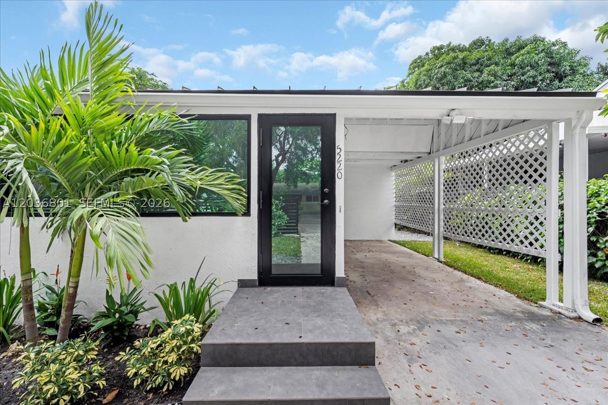 HILLS TRAIL GROVE - Residential Lease