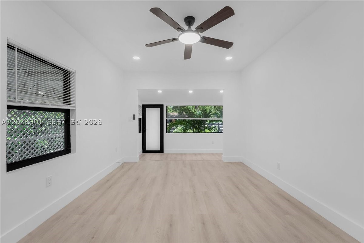 HILLS TRAIL GROVE - Residential Lease