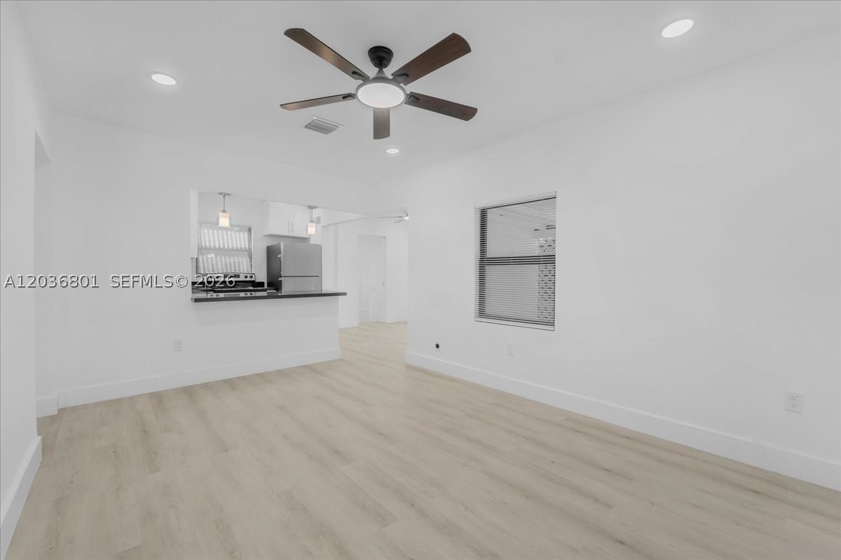 HILLS TRAIL GROVE - Residential Lease