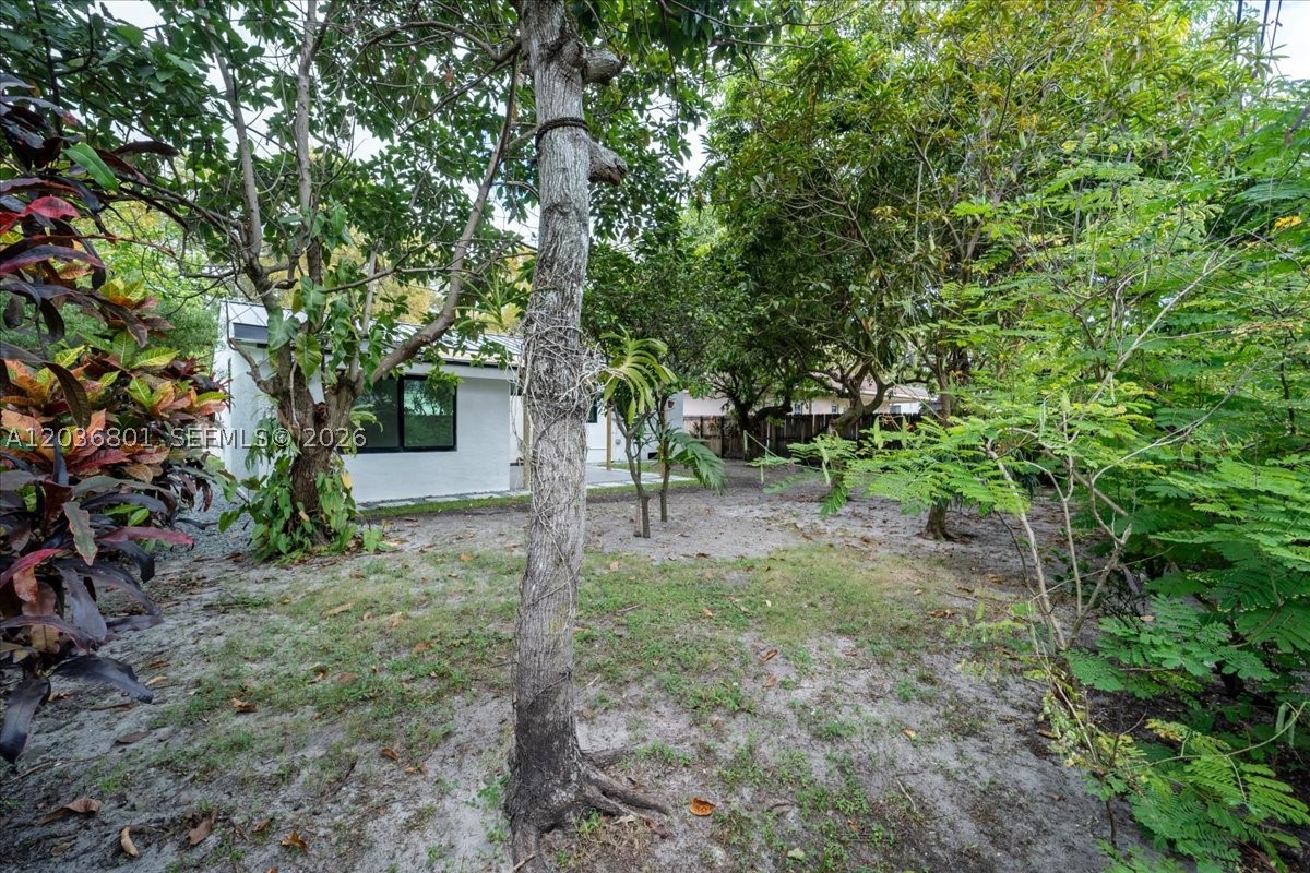 HILLS TRAIL GROVE - Residential Lease