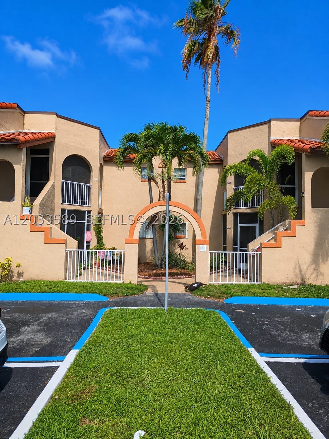 Beautiful condo in Pembroke Pines for rent! Don't miss out on the opportunity to rent this beautiful, modern and cozy condo in a very quiet community. This property comes with new appliances, washer and dryer, 2 bedrooms and two full bathrooms, motorized zebra blinds on the living room's windows...Everything has been updated and is ready for immediate occupancy.  Schedule your showing today!