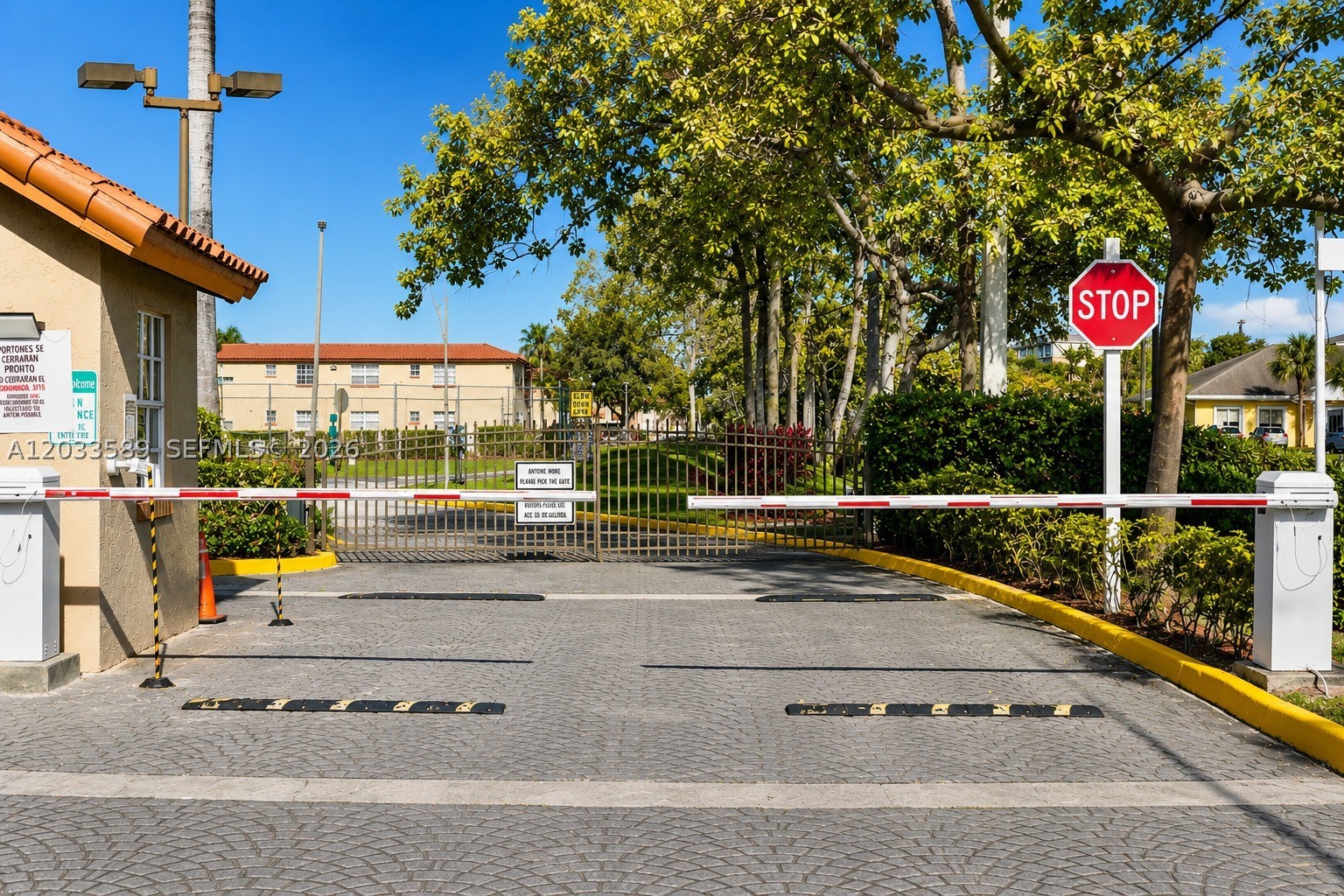 WINDMILL LAKES III CONDO - Residential Lease