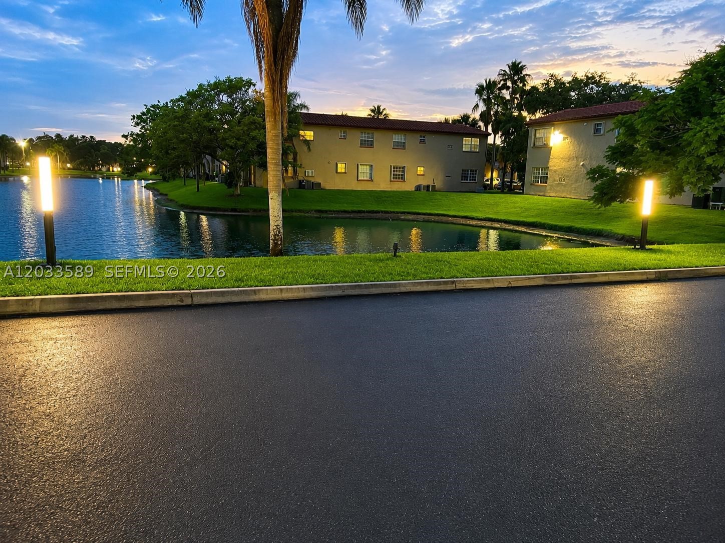 WINDMILL LAKES III CONDO - Residential Lease