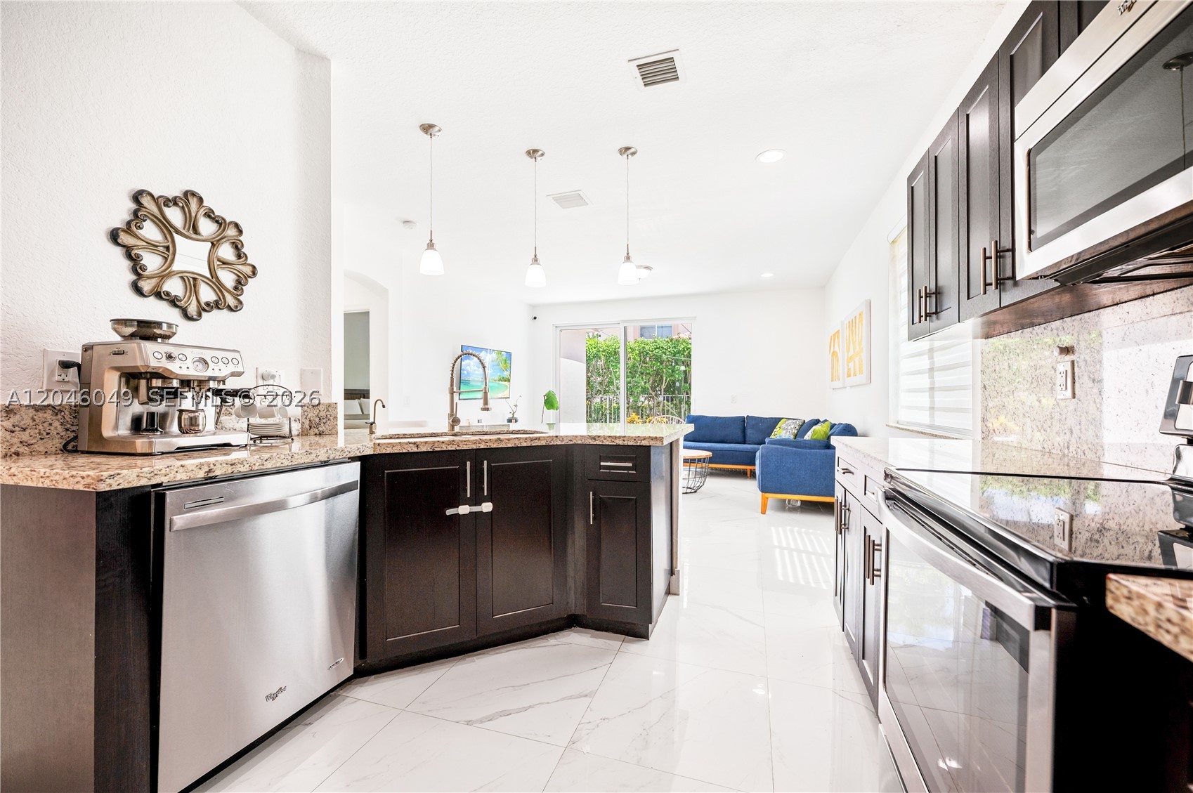 SECTOR 2-PARCELS 12 13 14 - Residential Lease