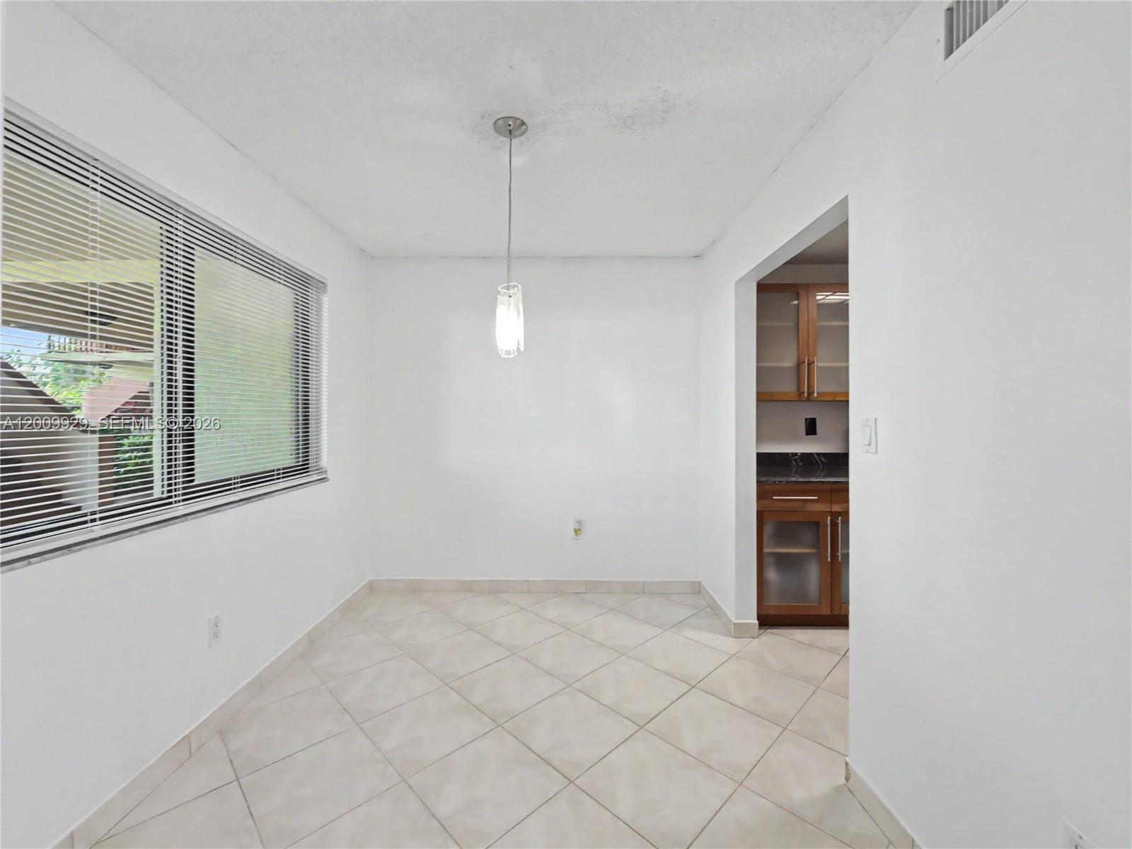 PLANTATION FOREST CONDO - Residential