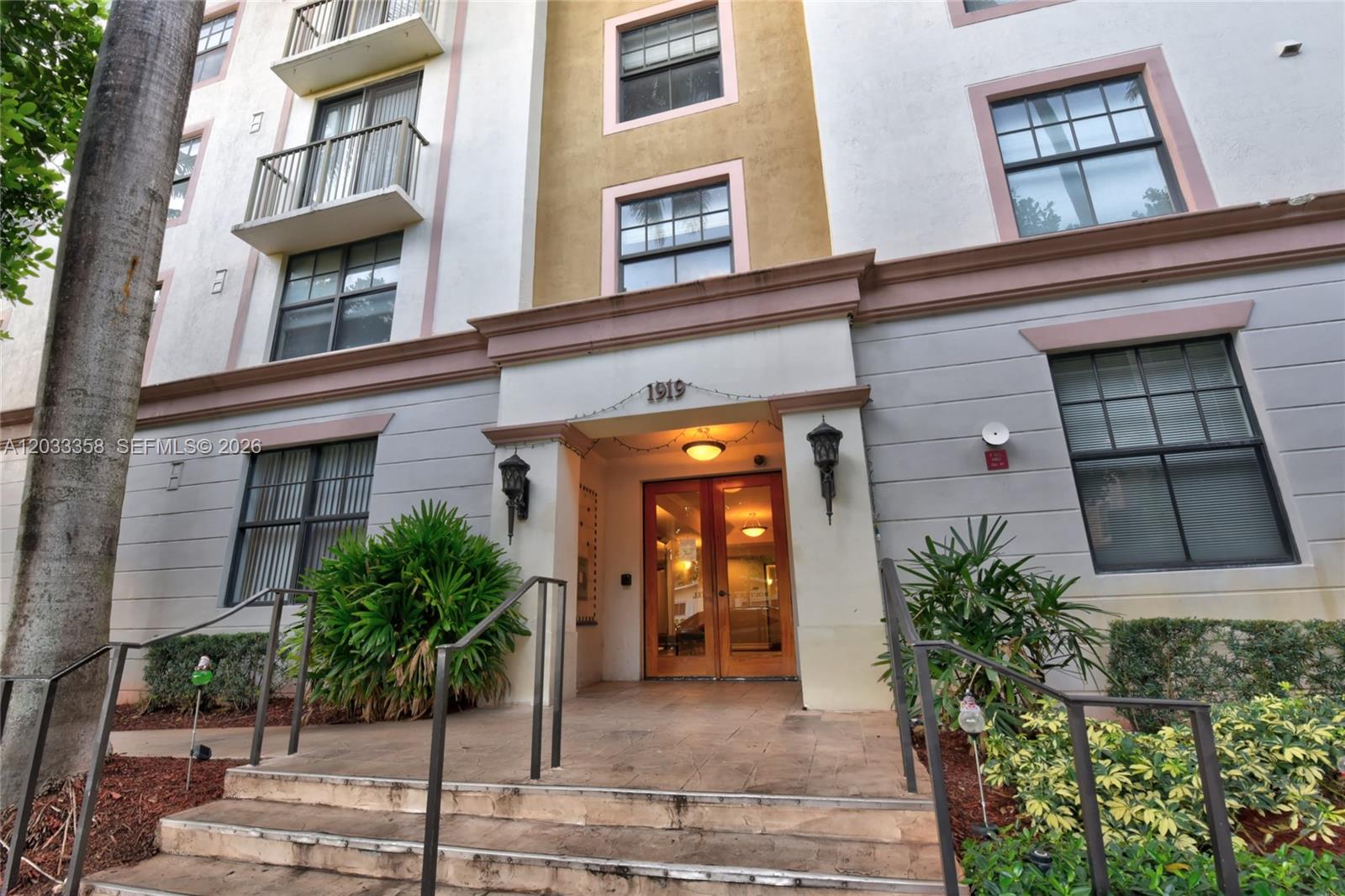 REGENT PARK CONDO - Residential Lease