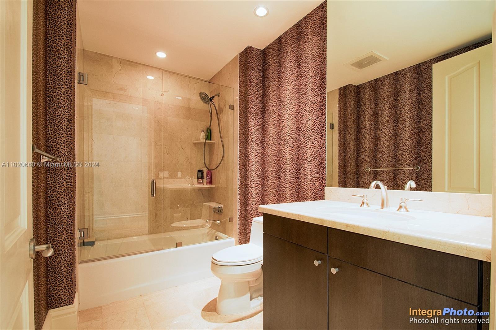 10295 COLLINS AVE RESDNTA - Residential Lease