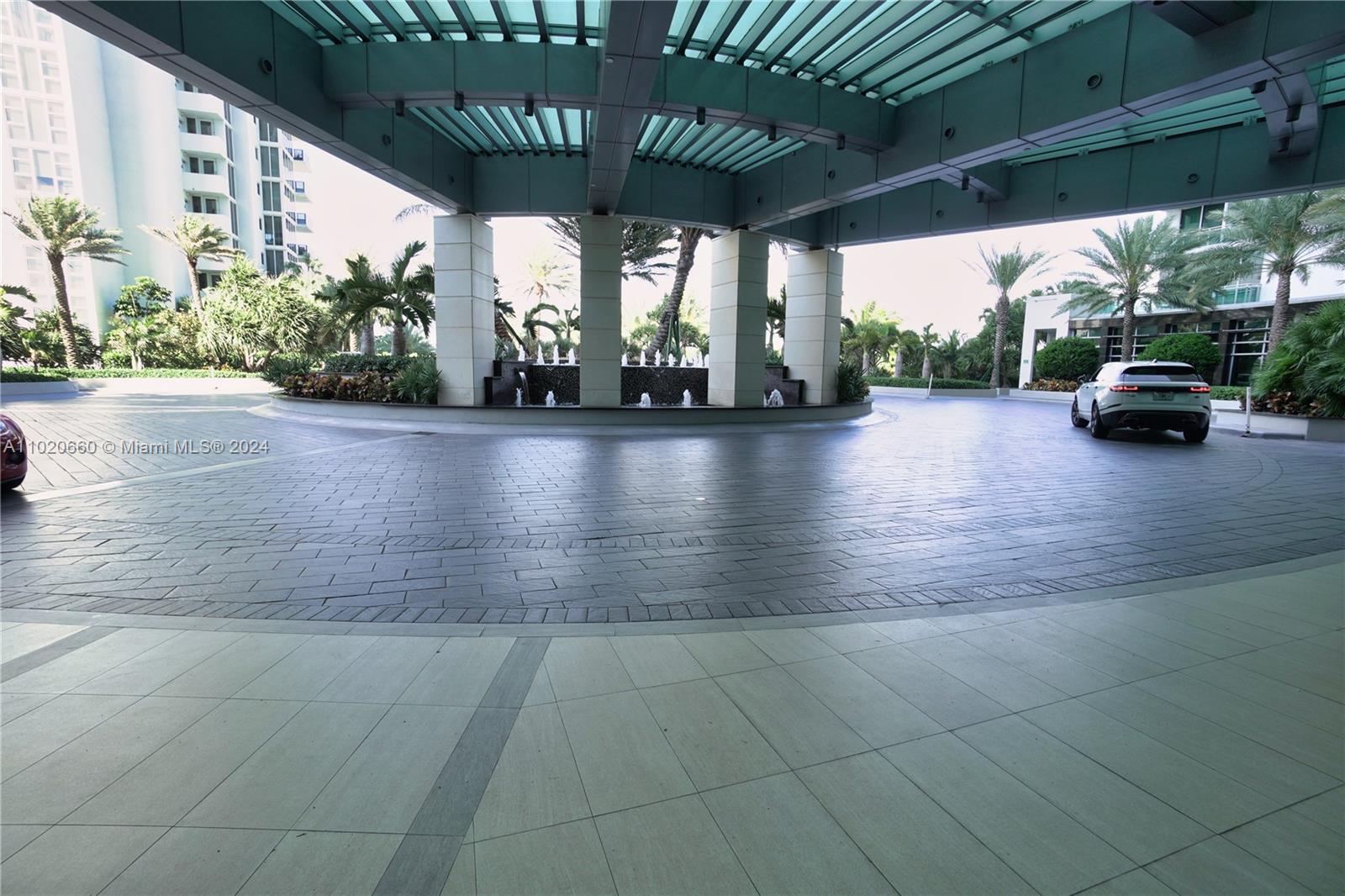 10295 COLLINS AVE RESDNTA - Residential Lease