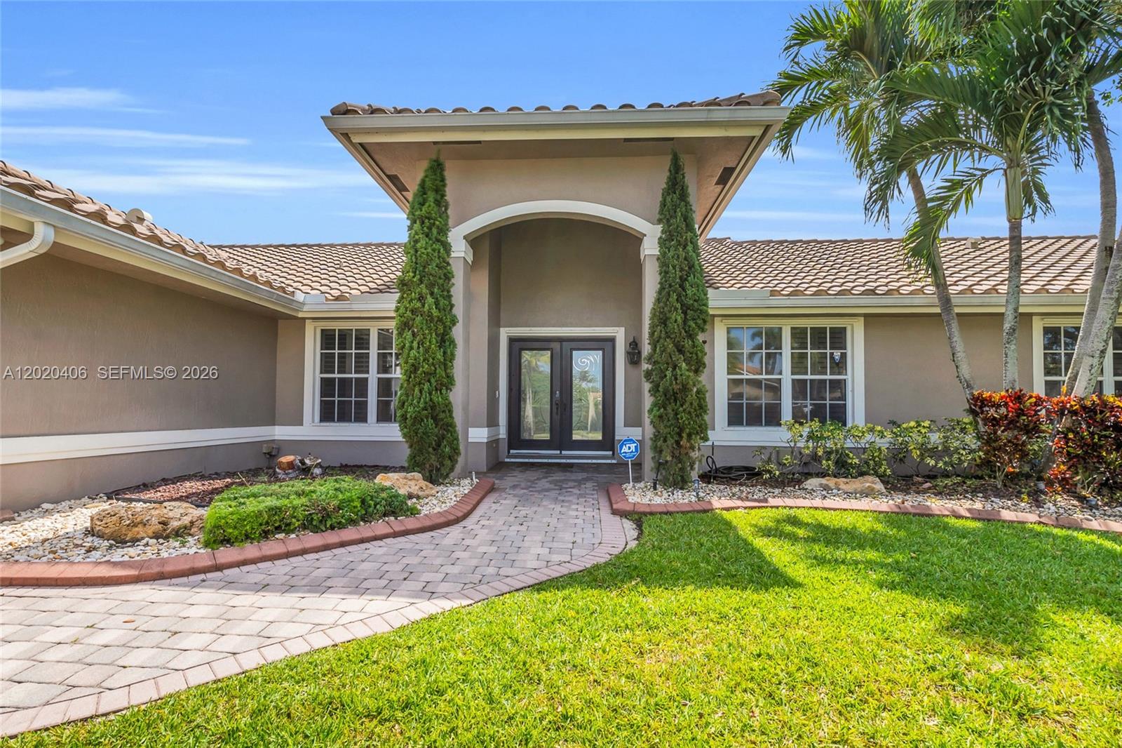 PASADENA AT CHAPEL TRAIL - Residential