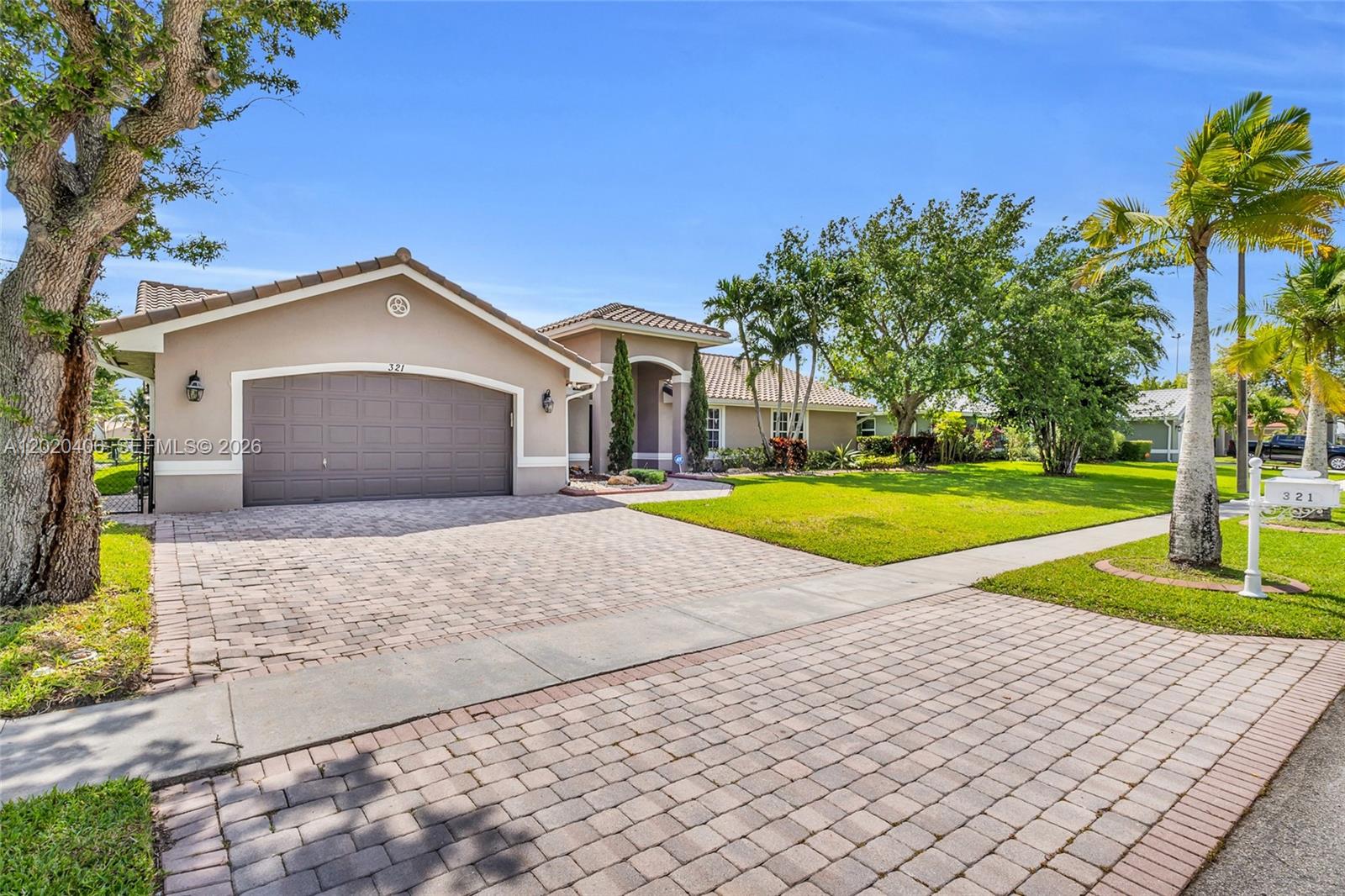 PASADENA AT CHAPEL TRAIL - Residential