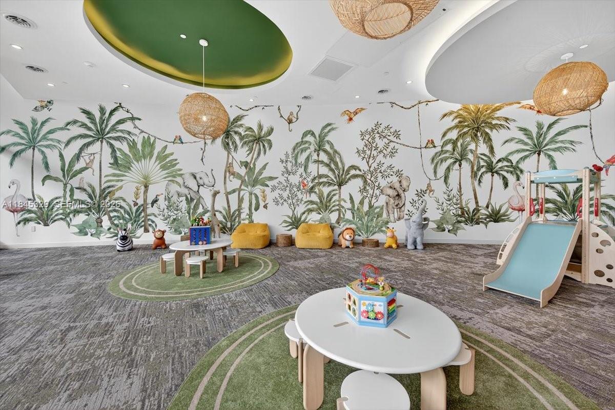 ARIA RESERVE - Residential