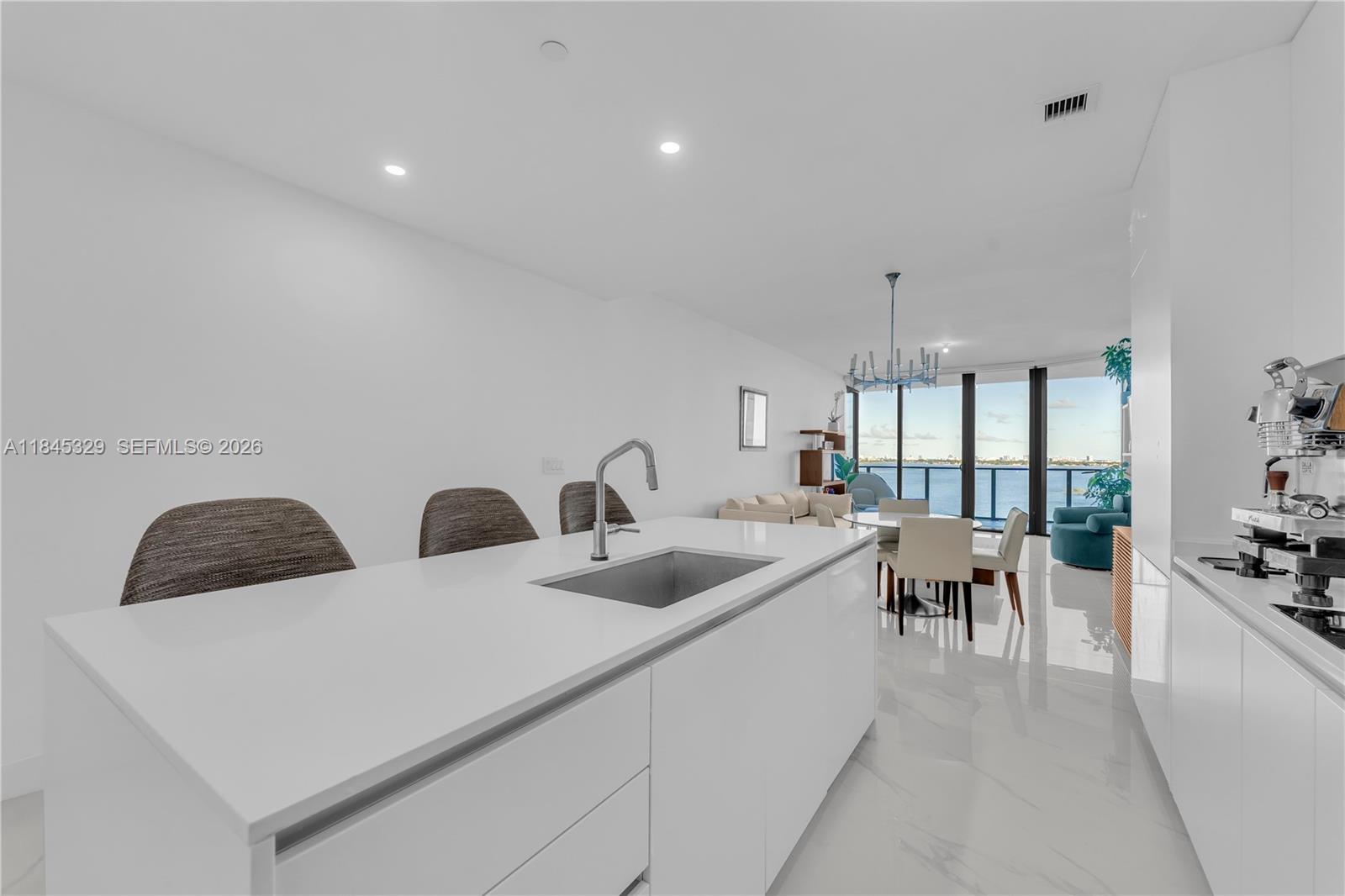 ARIA RESERVE - Residential