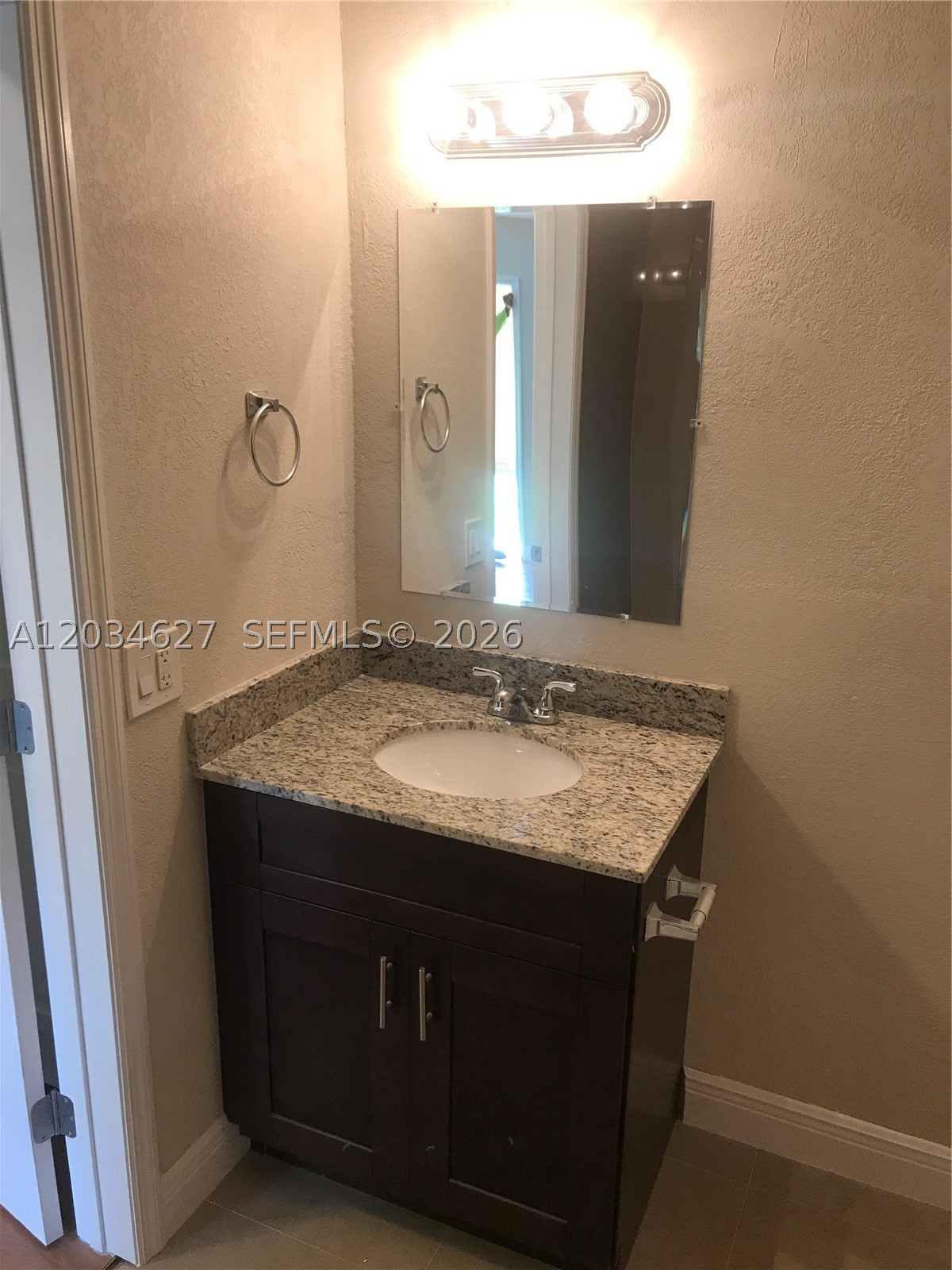 ORIOLE ESTATES SEC 8 - Residential Income