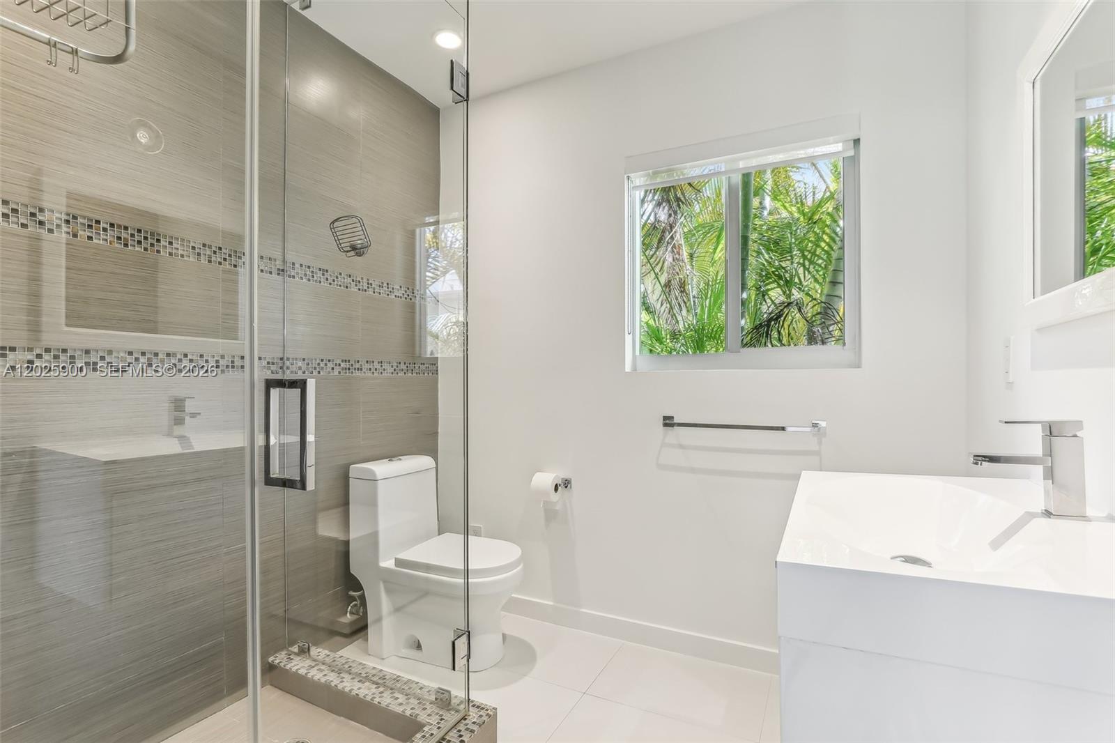 BISCAYNE BEACH-2ND ADDN - Residential Lease