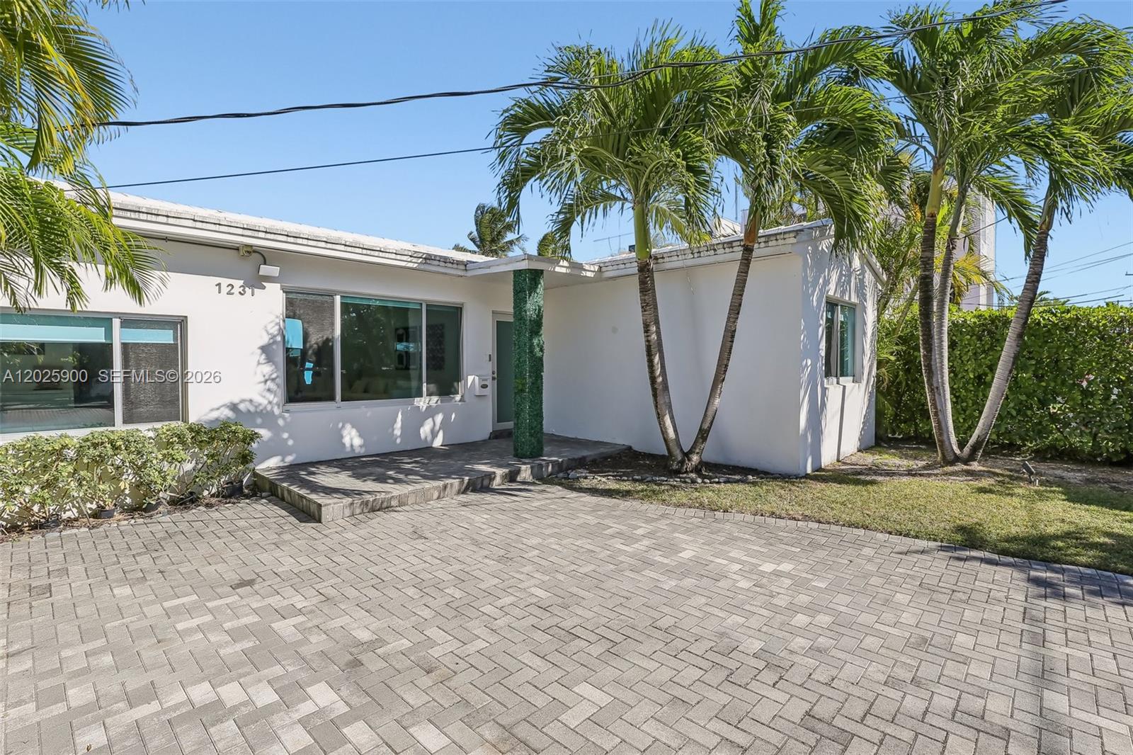 BISCAYNE BEACH-2ND ADDN - Residential Lease